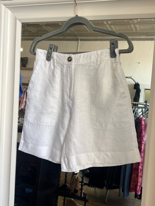 White Label Size 4 White Shorts