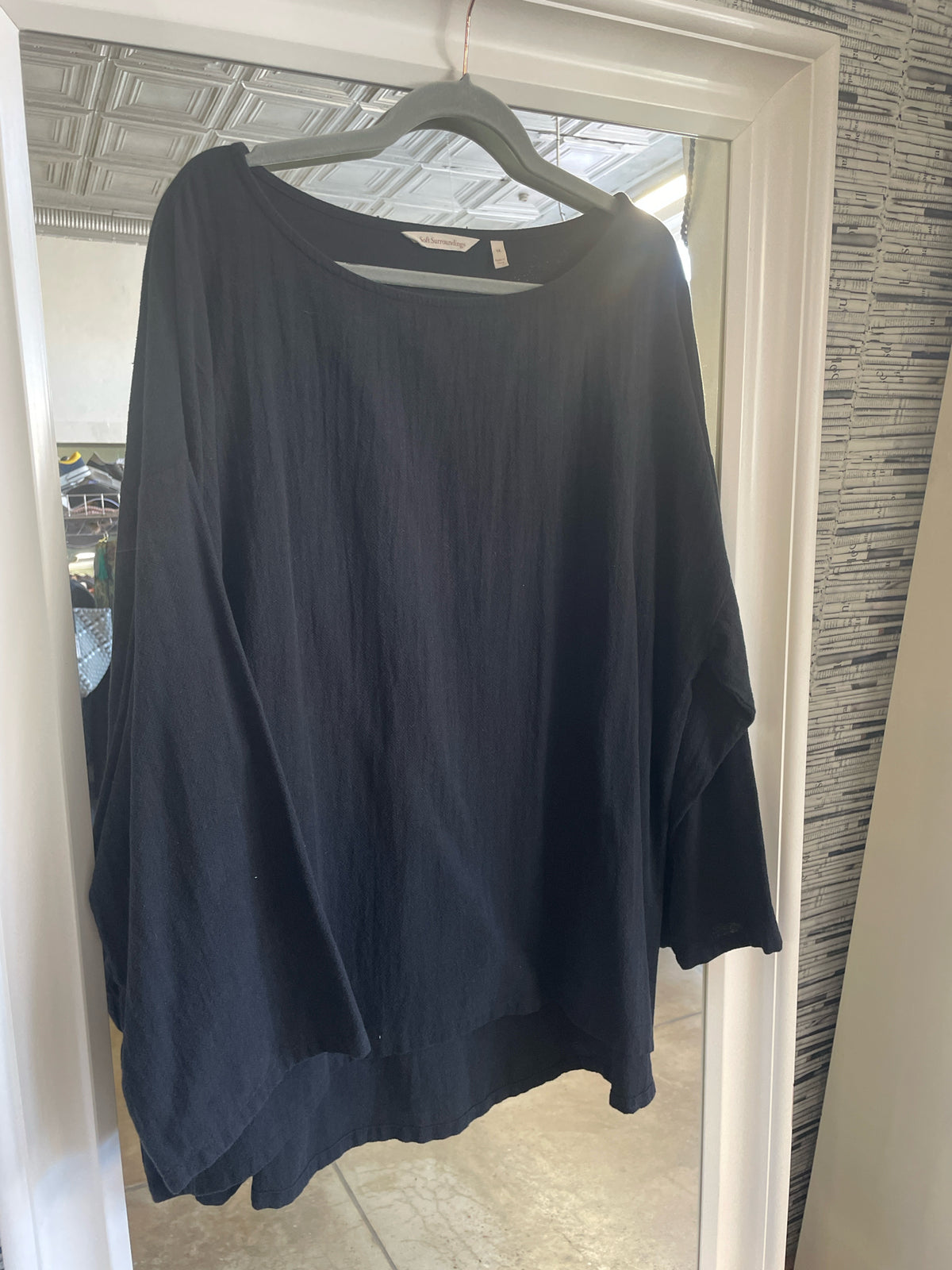 Soft Surroundings Size 1X Black Top