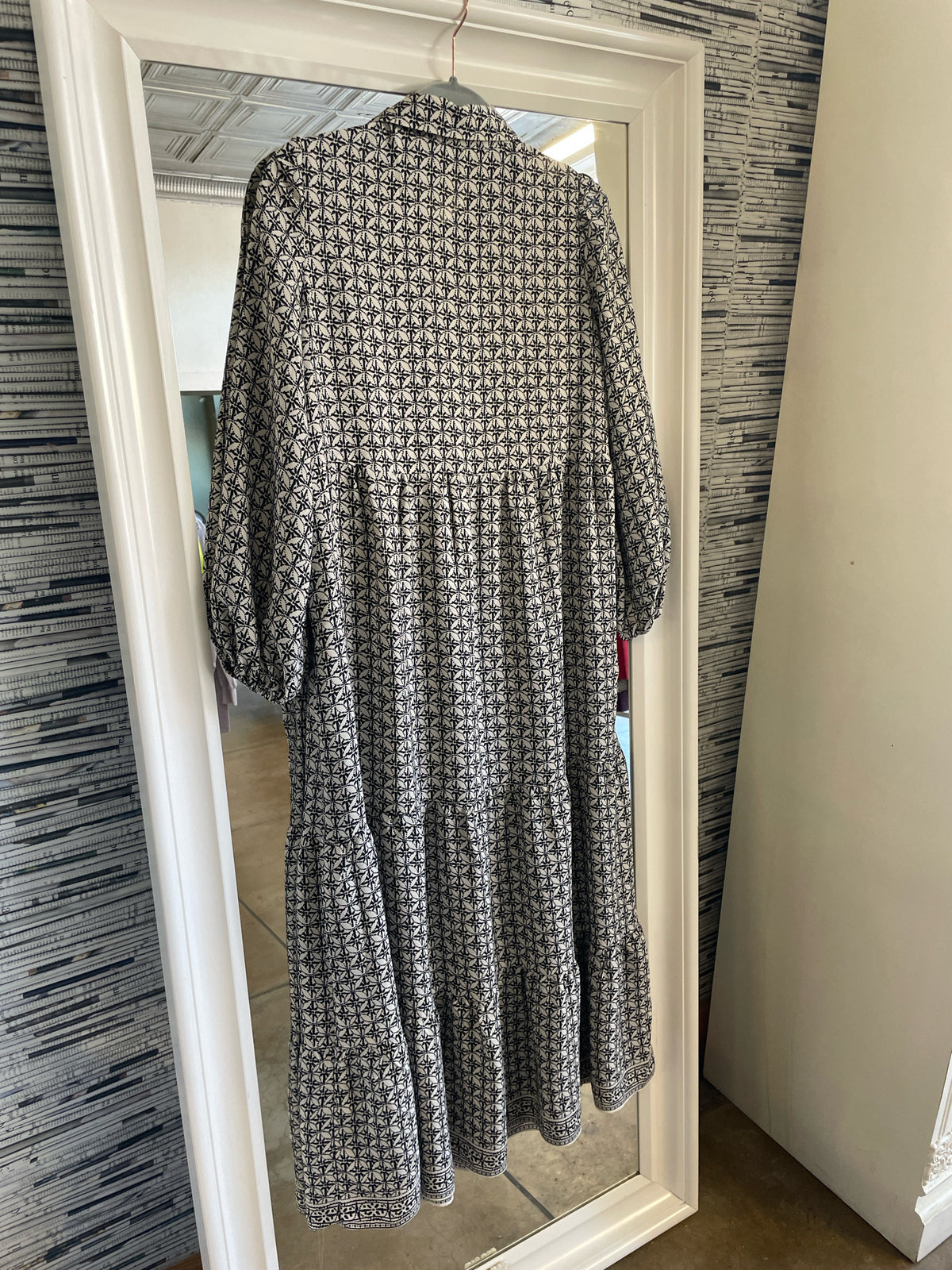 Max Studio Size S Black & White Print Dress