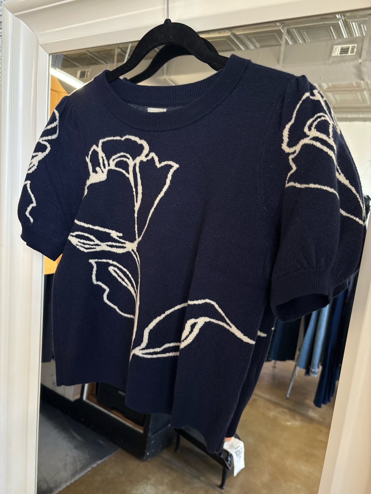 Maeve Size M Navy/Cream Sweater