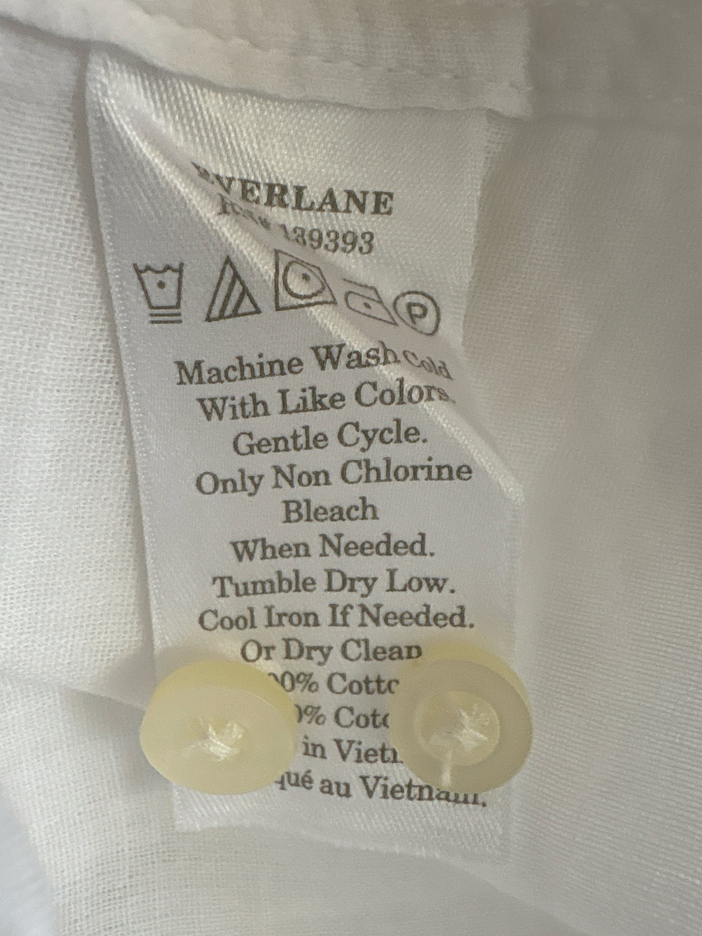 Everlane Size 2 White button down Top