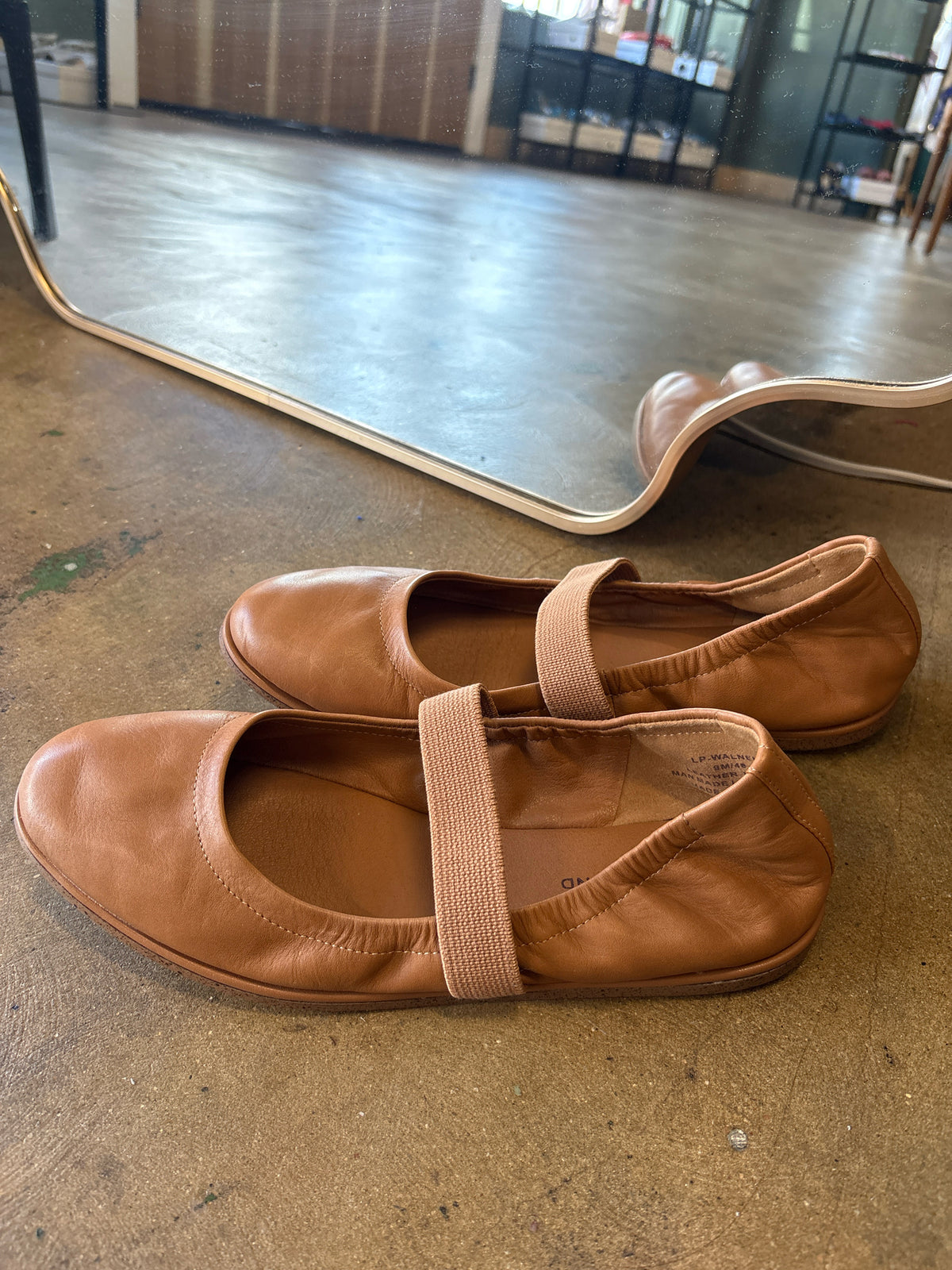 Lucky Brand Shoe Size 40 Tan Flats