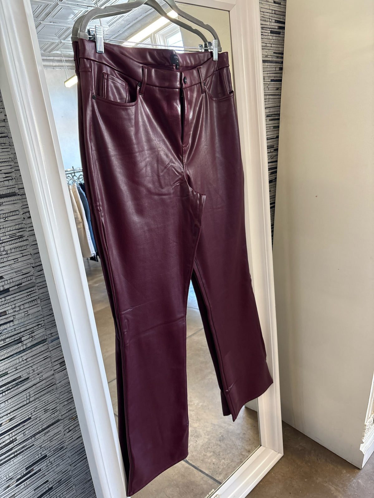 NYDJ Size 16 Aubergine Pants