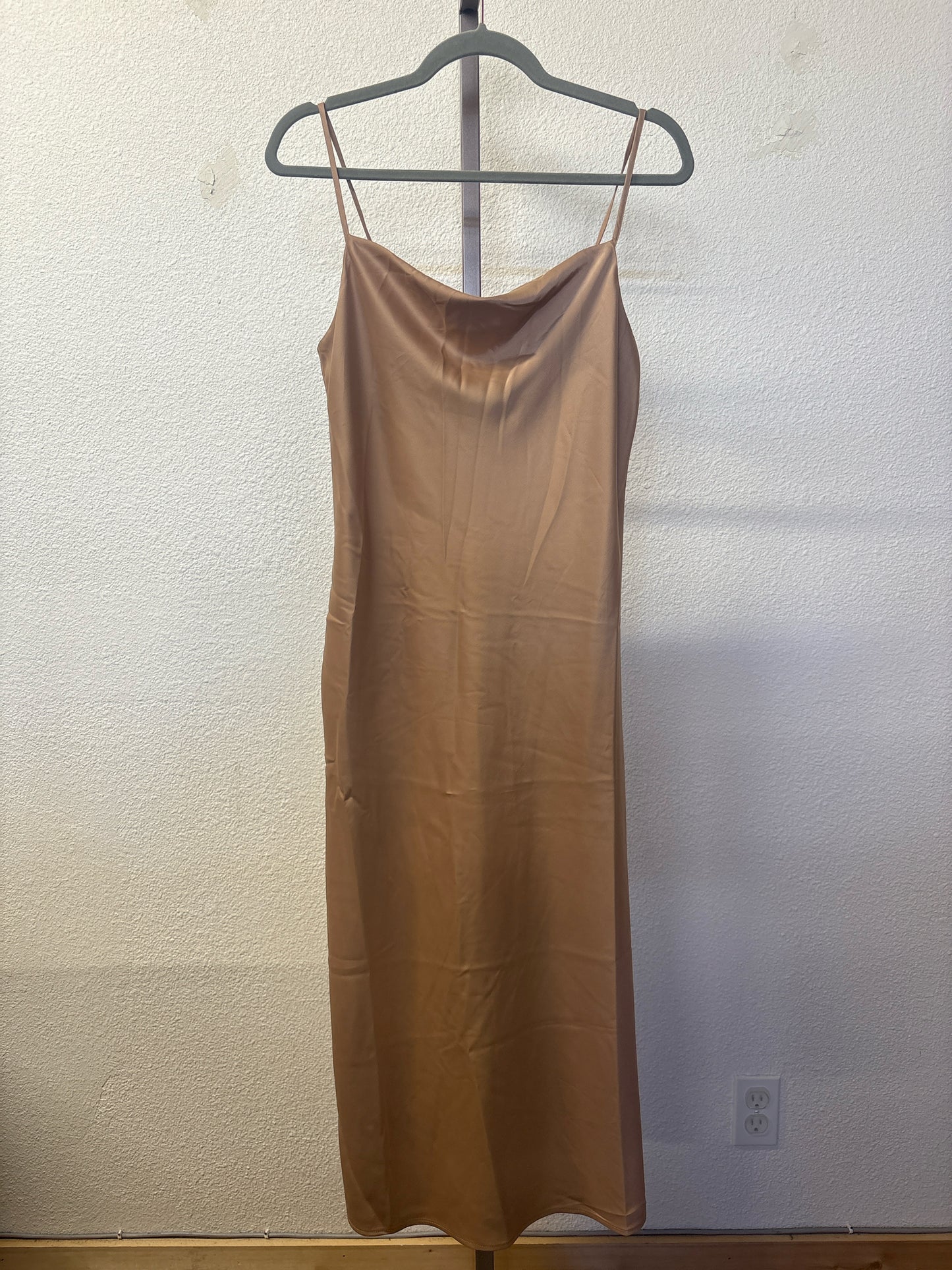 Banana Republic Size S Nude spagetti strap Dress