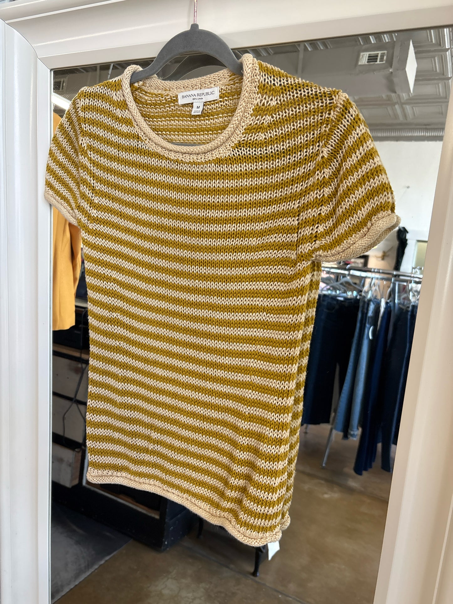 Banana Republic Size M cream + yellow Sweater