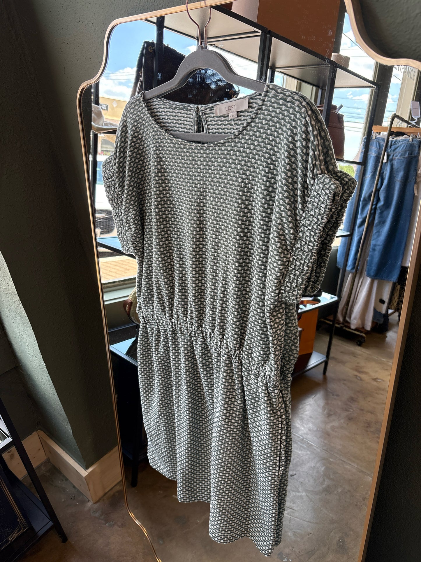 LOFT Size M Green Print Dress