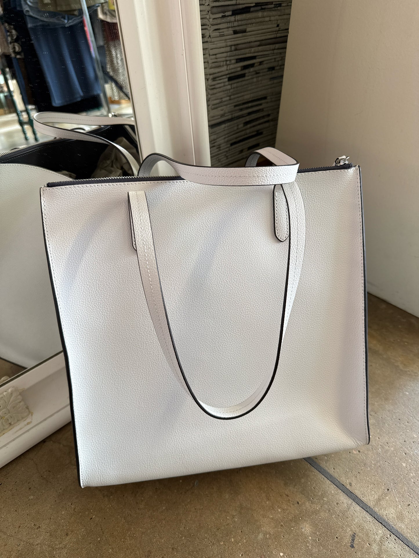 Banana Republic White Purse