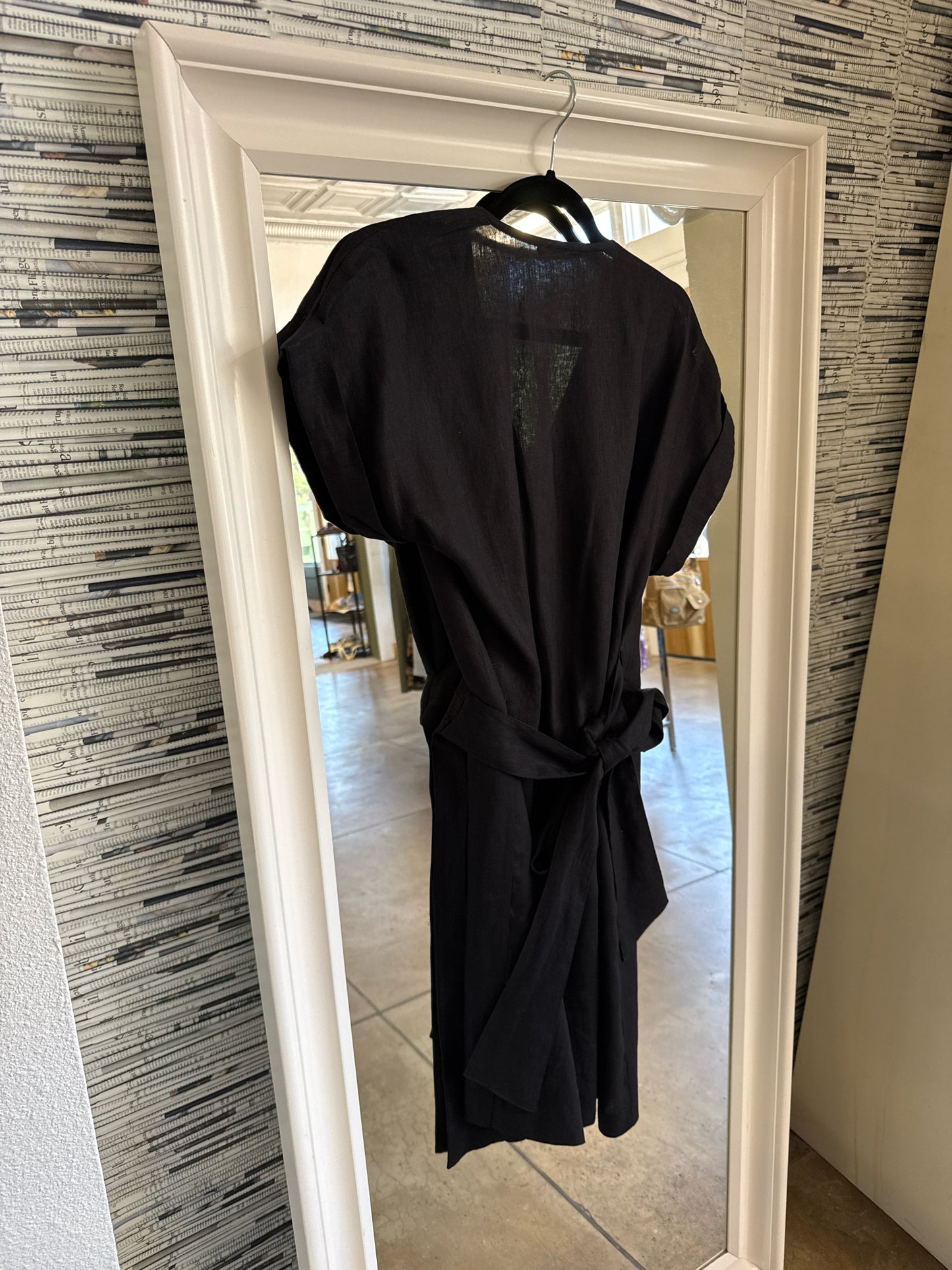 J. McLaughlin Size S Black Dress