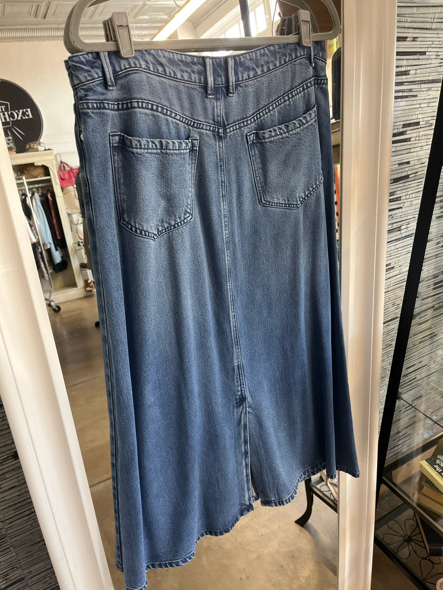J. JILL Size 10 Denim midi Skirt