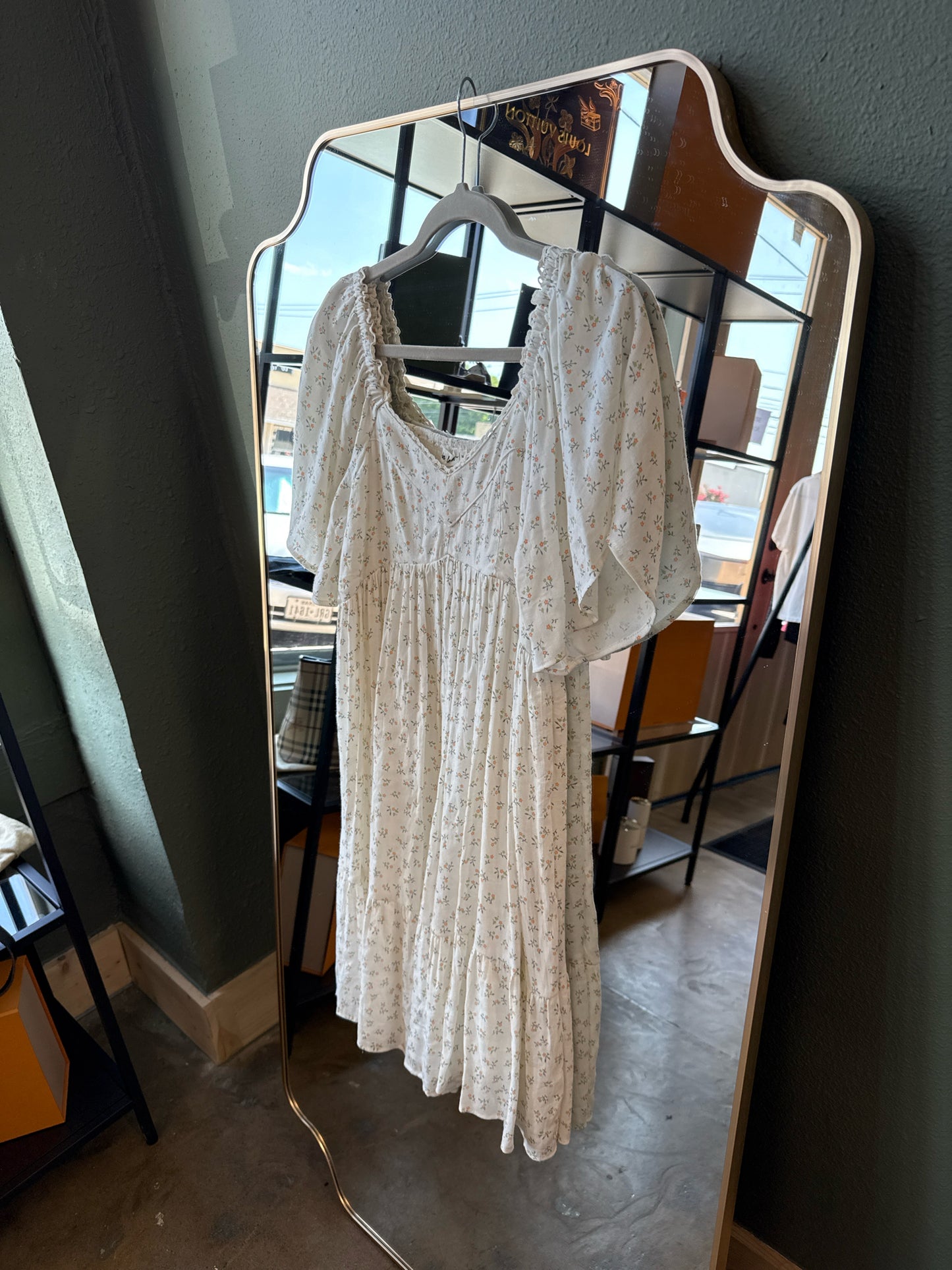 In Bloom Size M White Dress