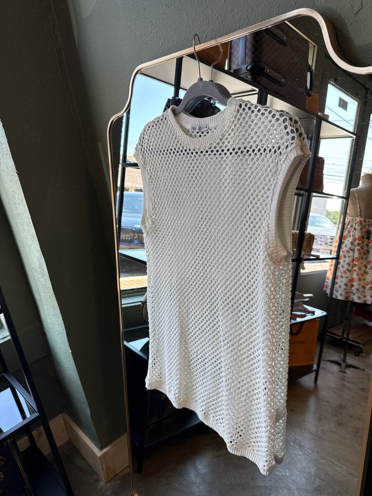 ZARA Size S Ivory Top