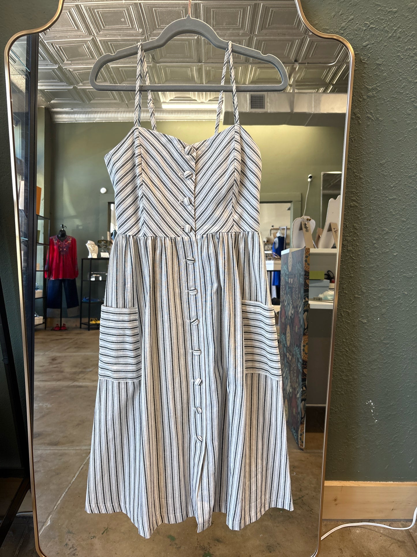 She & Sky Size M Cream + black Dress