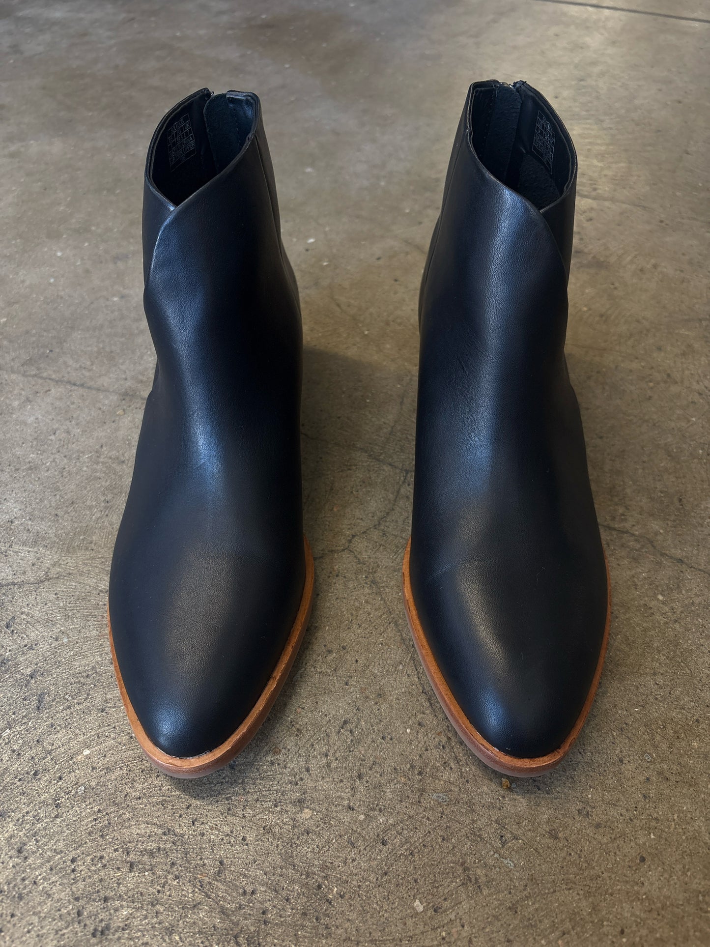 Soludos Shoe Size 9 Black bootie Boots