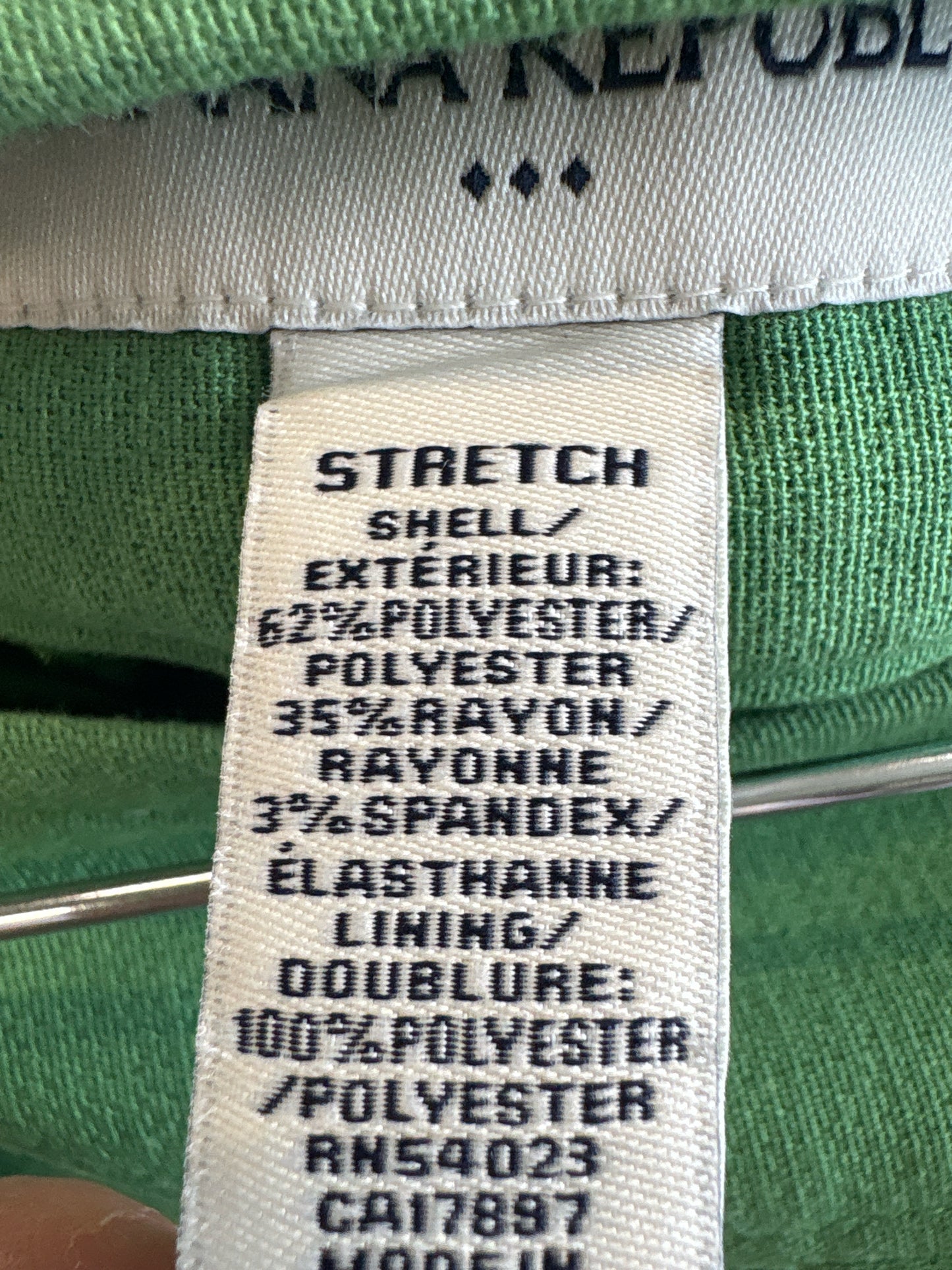 Banana Republic Size 2 Green Skirt
