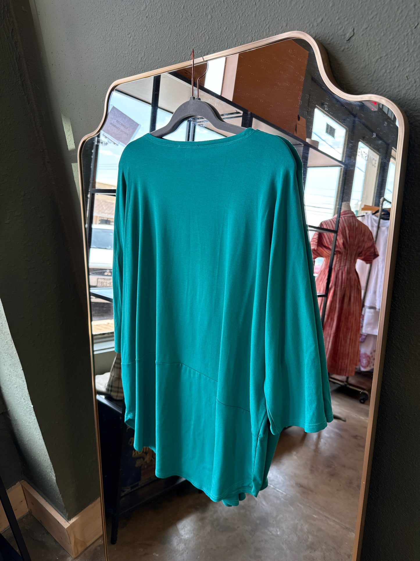EILEEN FISHER Size M Teal Top