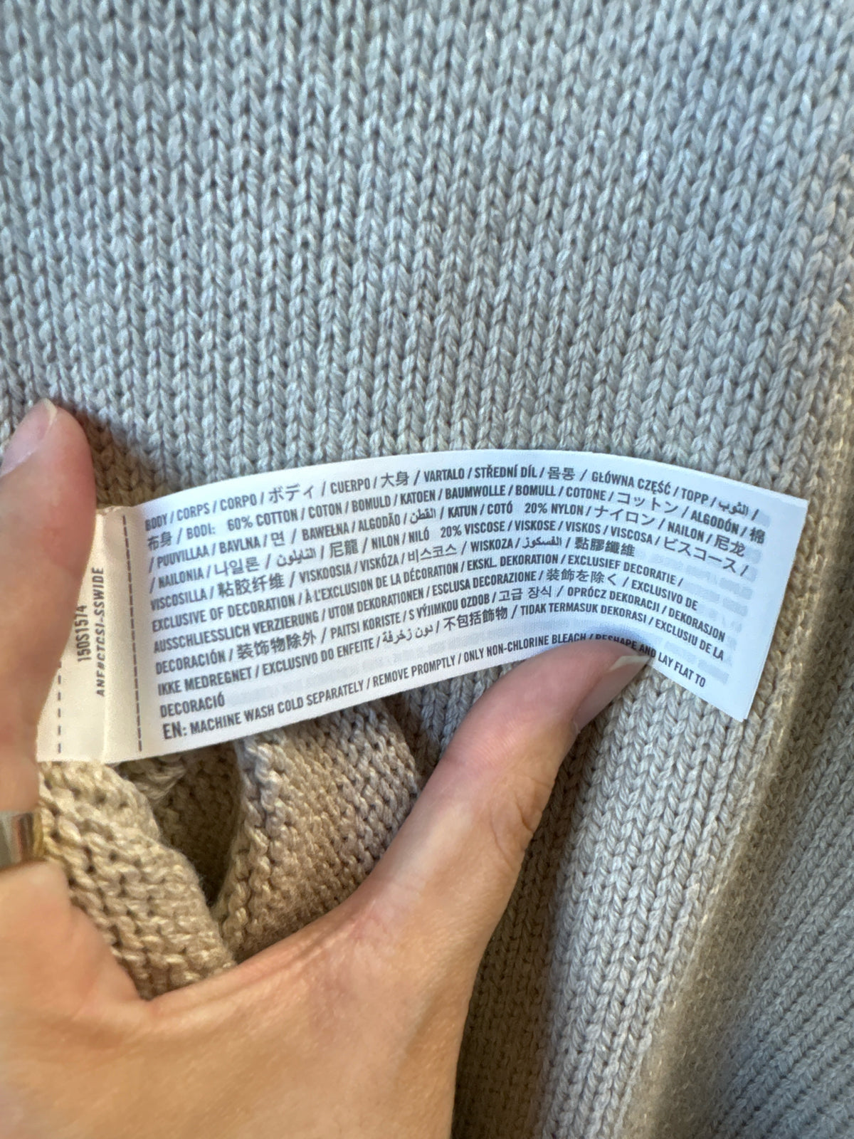Abercrombie & Fitch Size M Cream Sweater