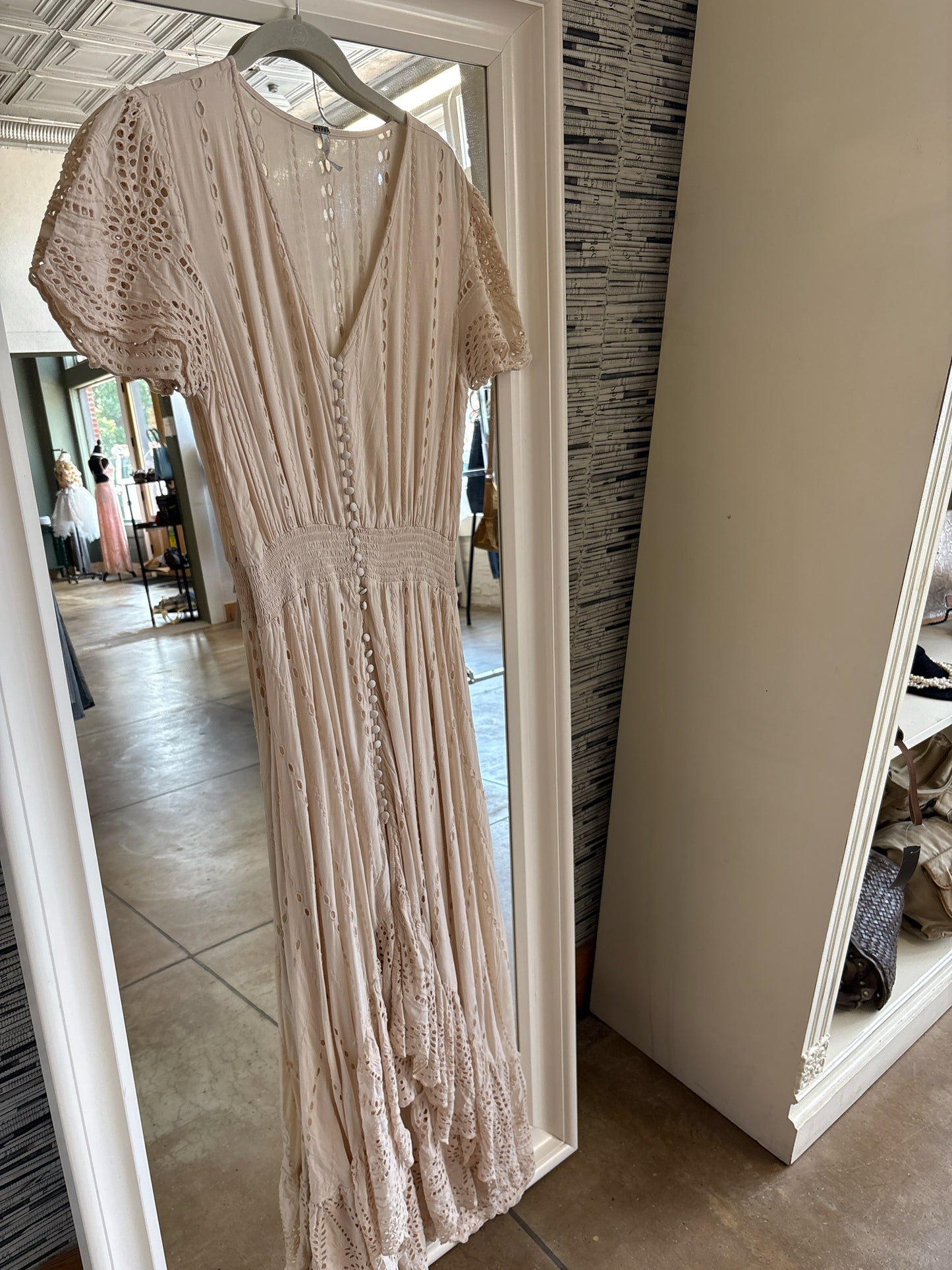 YF8 Size L Ecru Dress