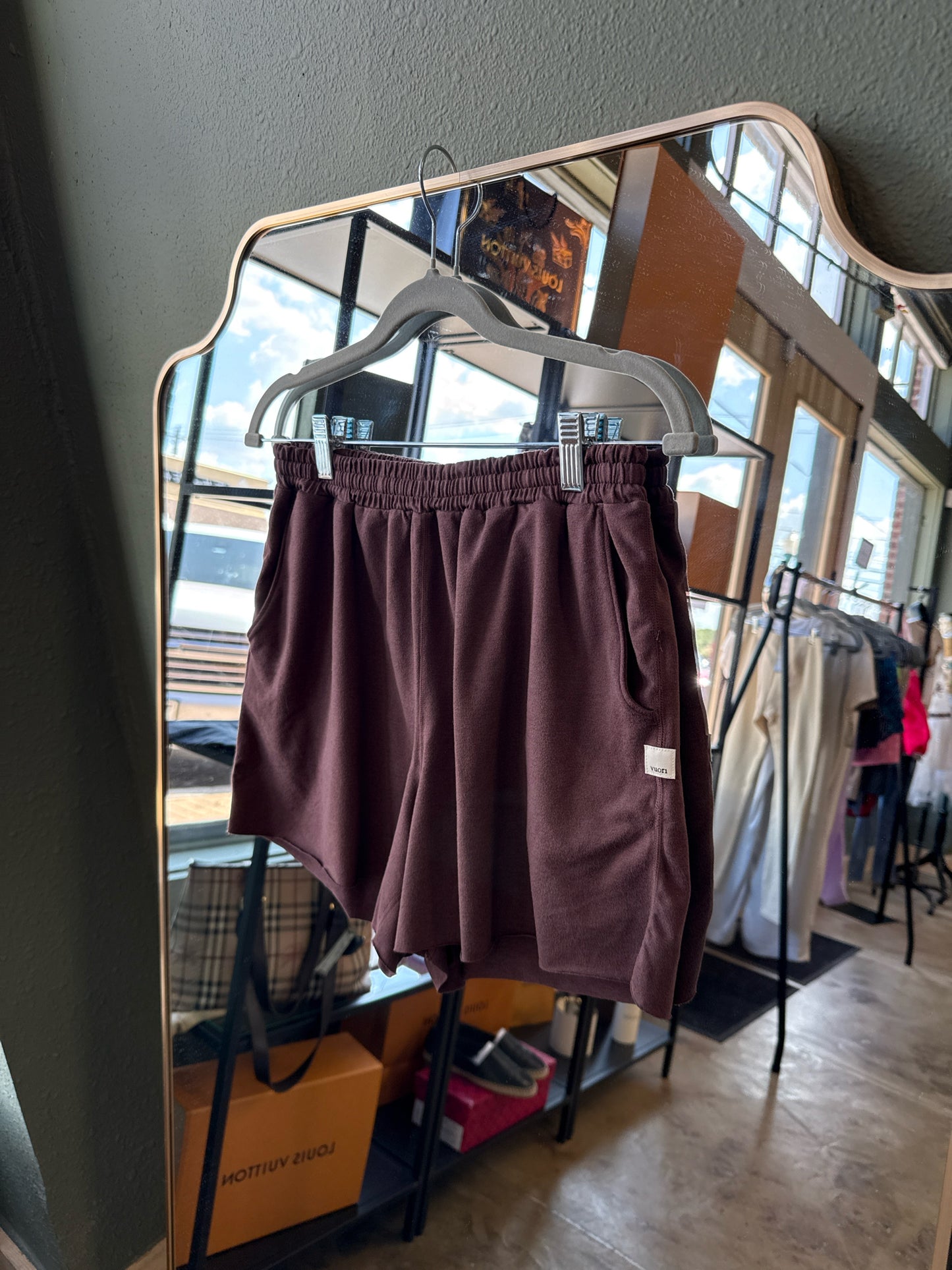Vuori Size S Brown Shorts