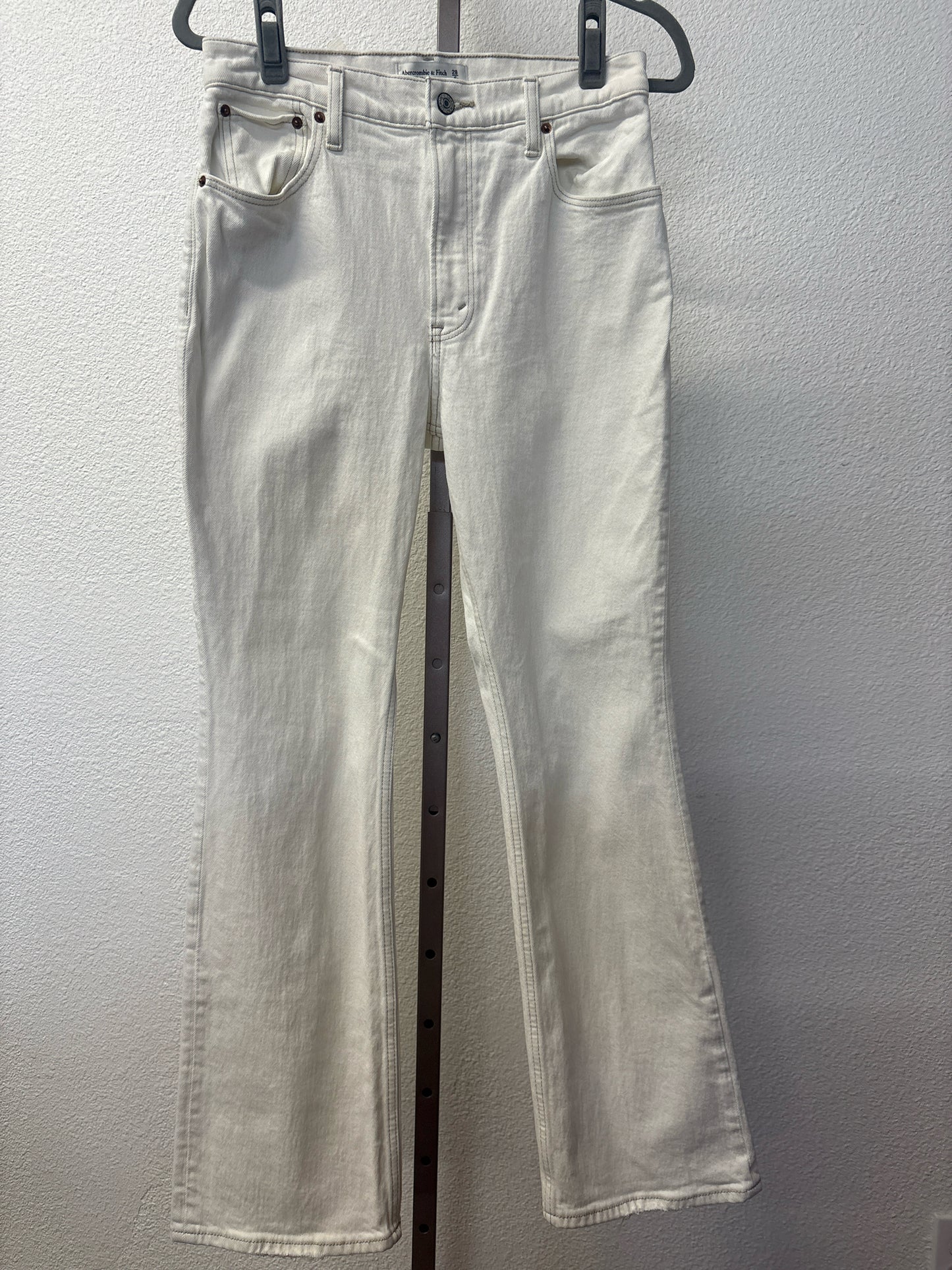 Abercrombie & Fitch Size 28 Jeans