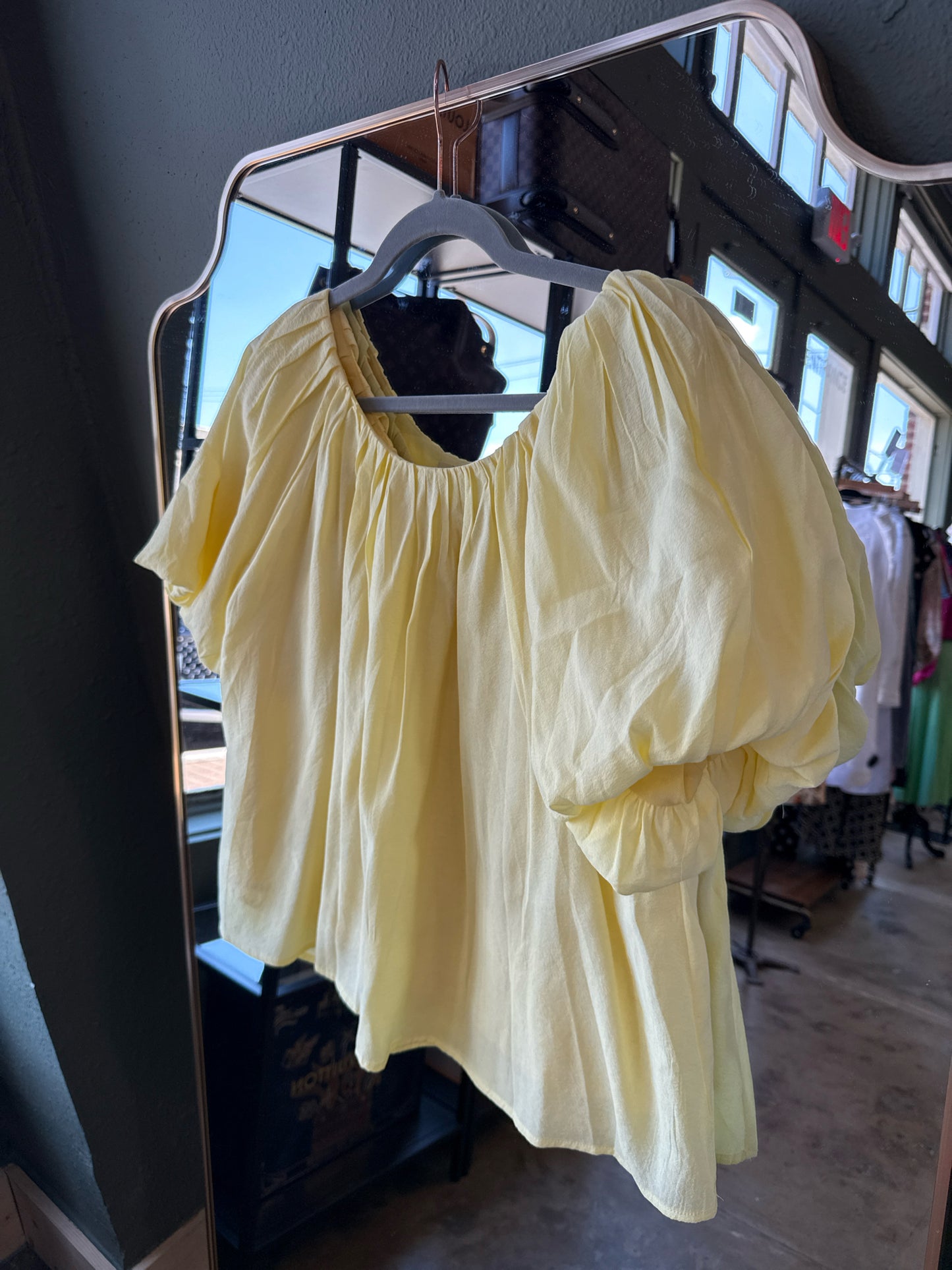 Easel Size M Yellow Top