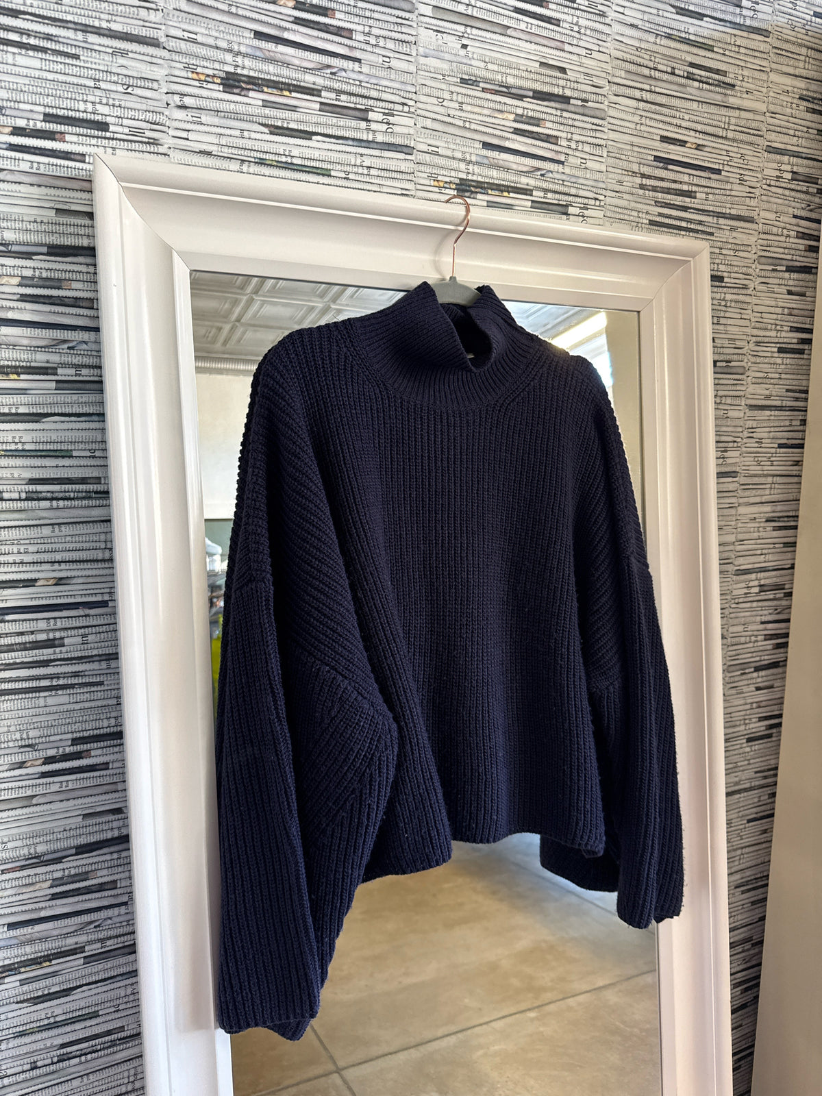 topshop Size 4-6 Navy Sweater
