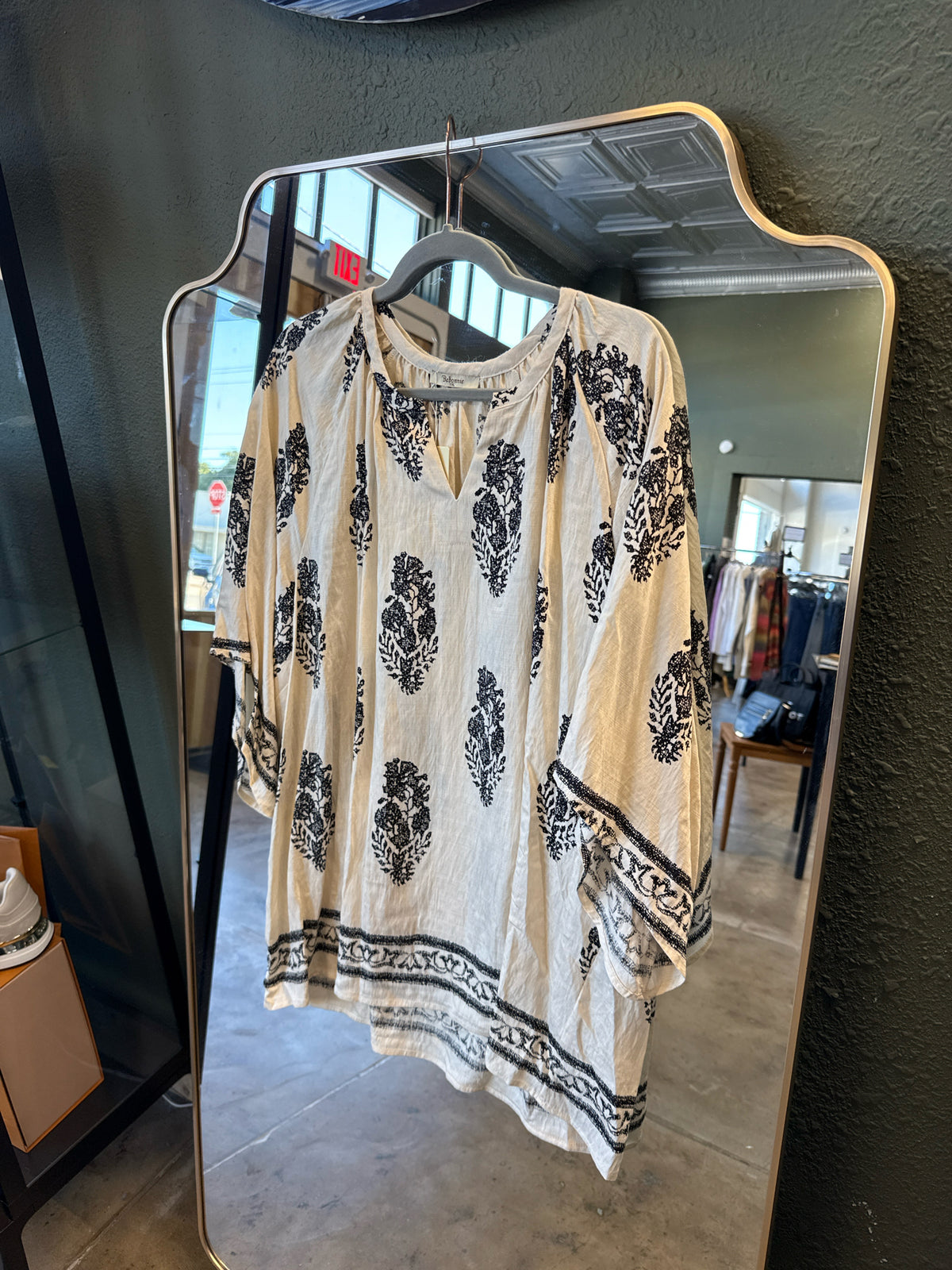 Bebonnie Size XXL Cream/Black Top