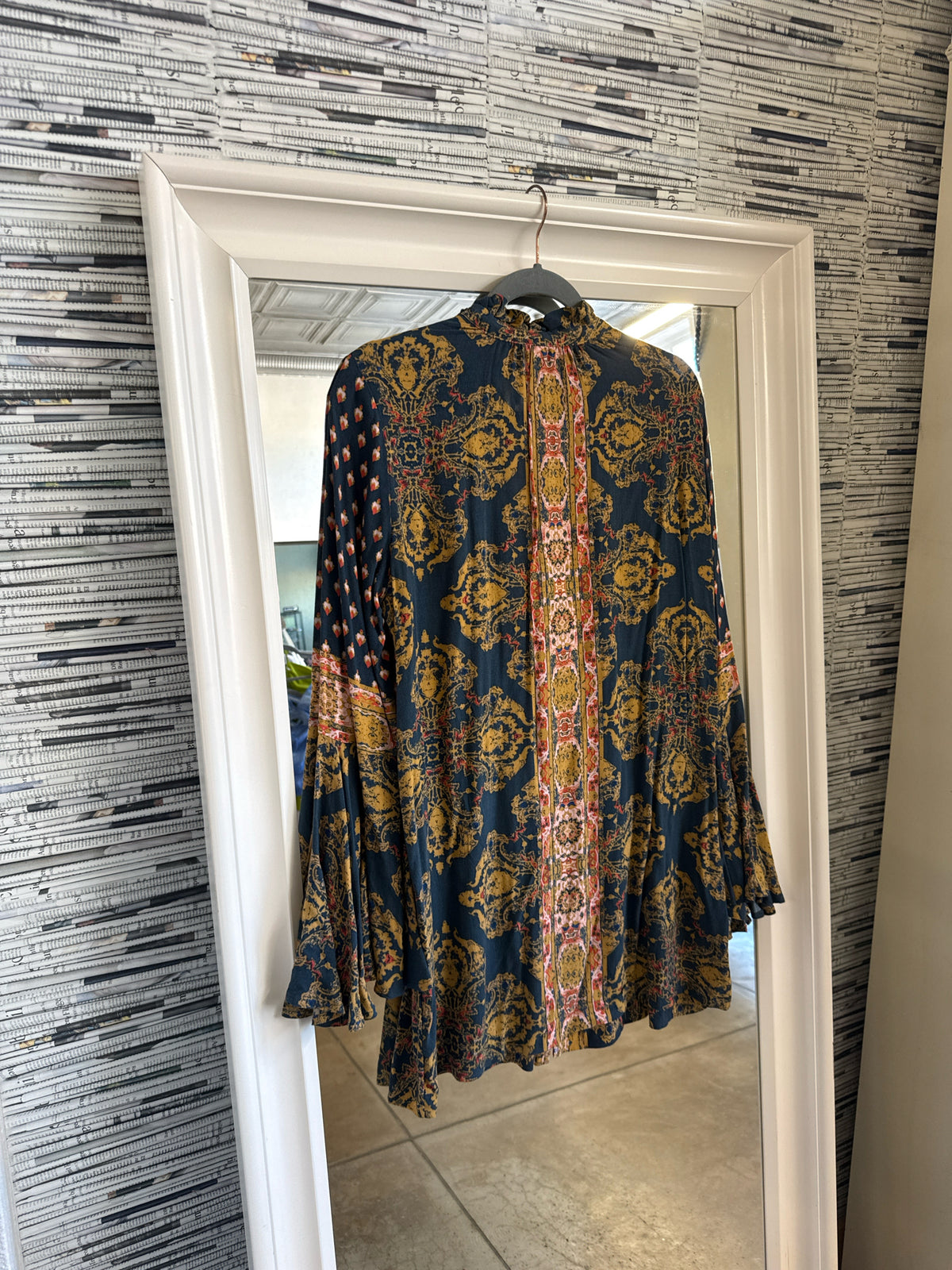 free people Size XS Blue/Orange Top