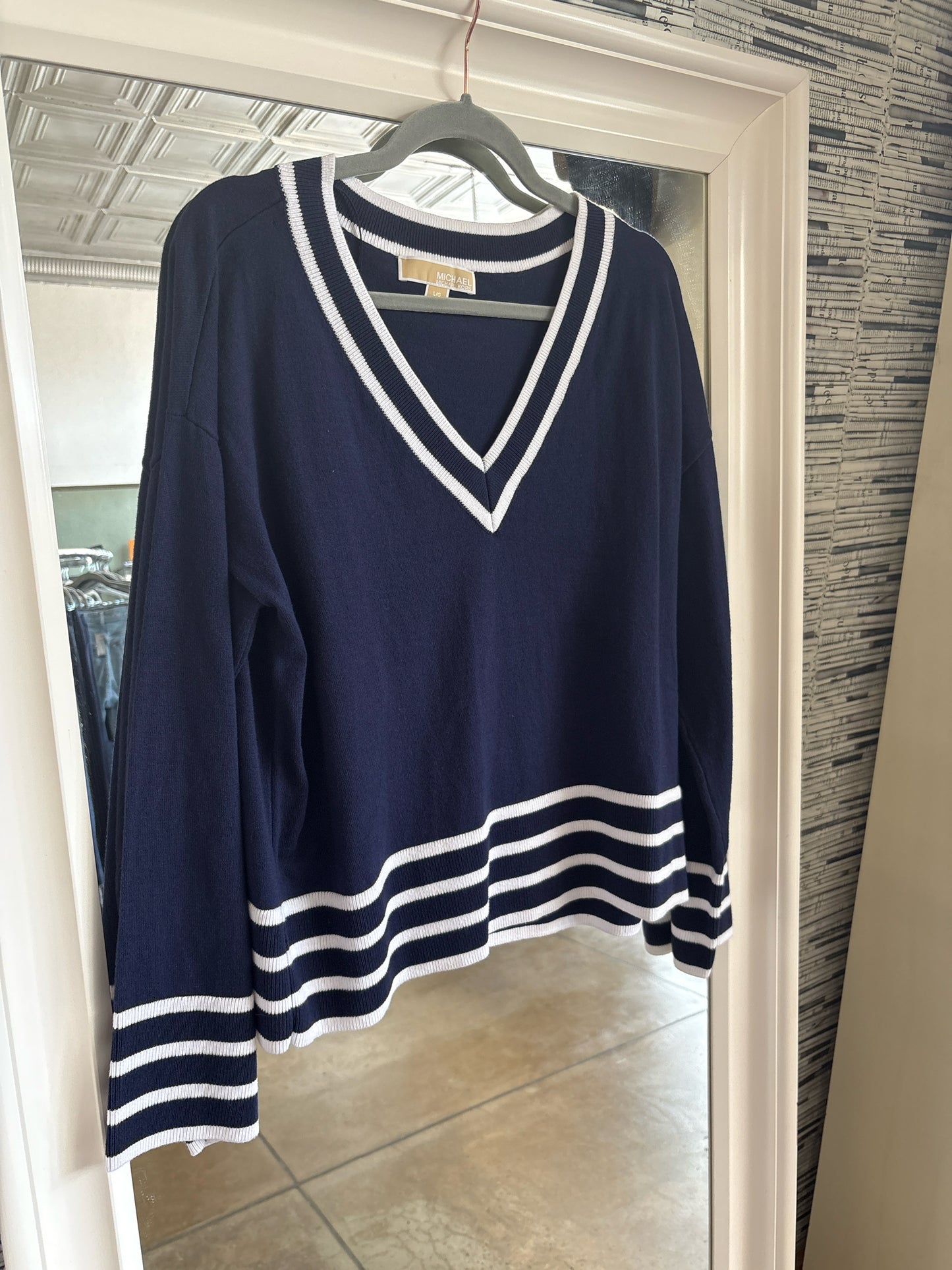 MICHAEL KORS Size L Navy + white Sweater