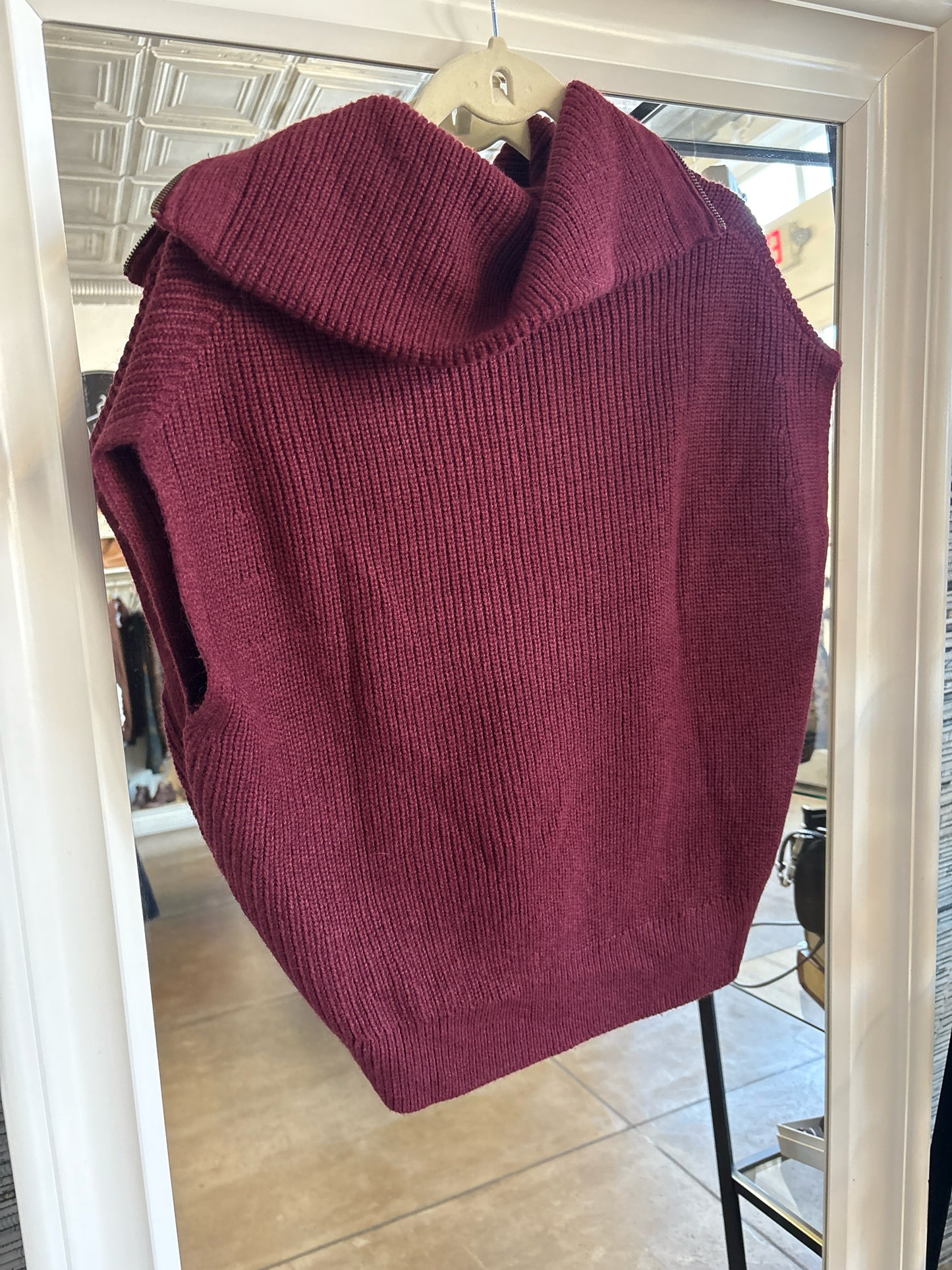 Banana Republic Size XS Purple Ribbed Sweater