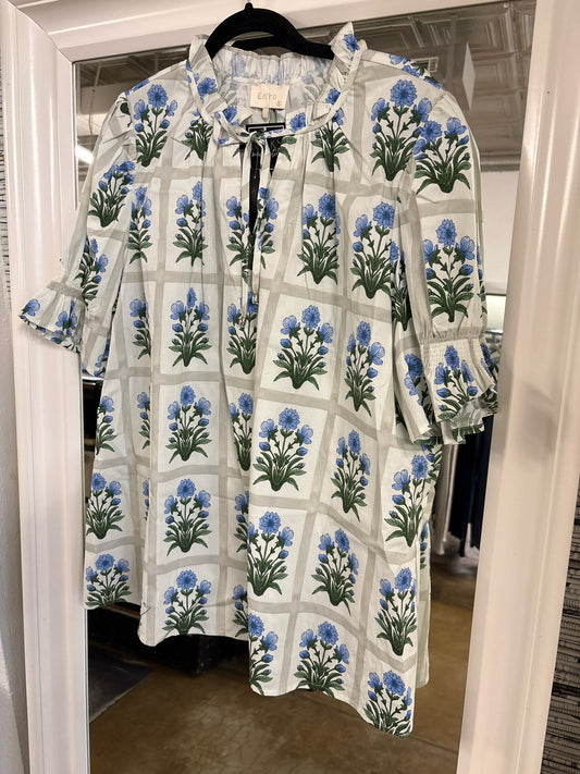 entro Size 1X white/multi Floreats Top