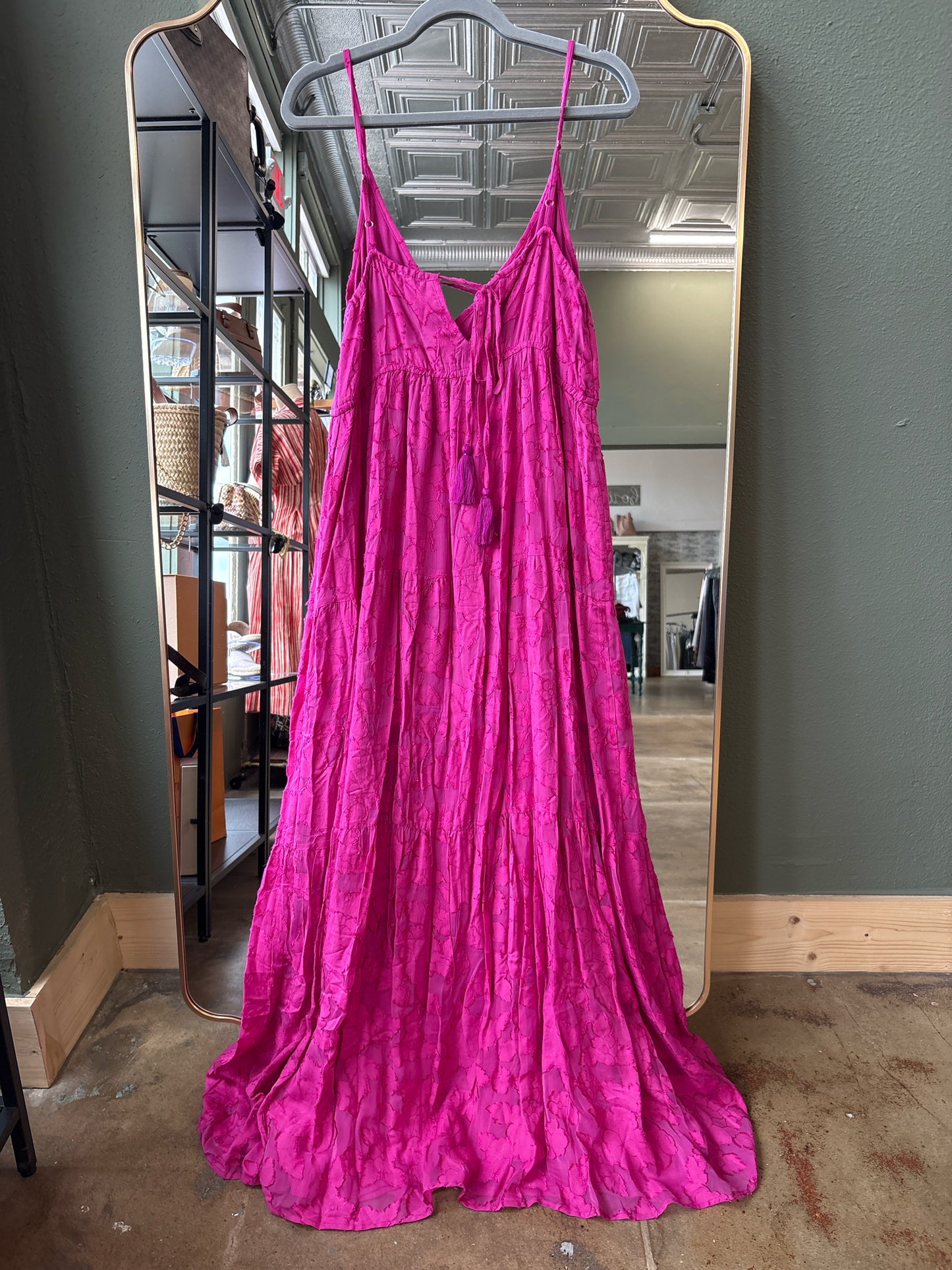 En Creme Size M Pink Dress