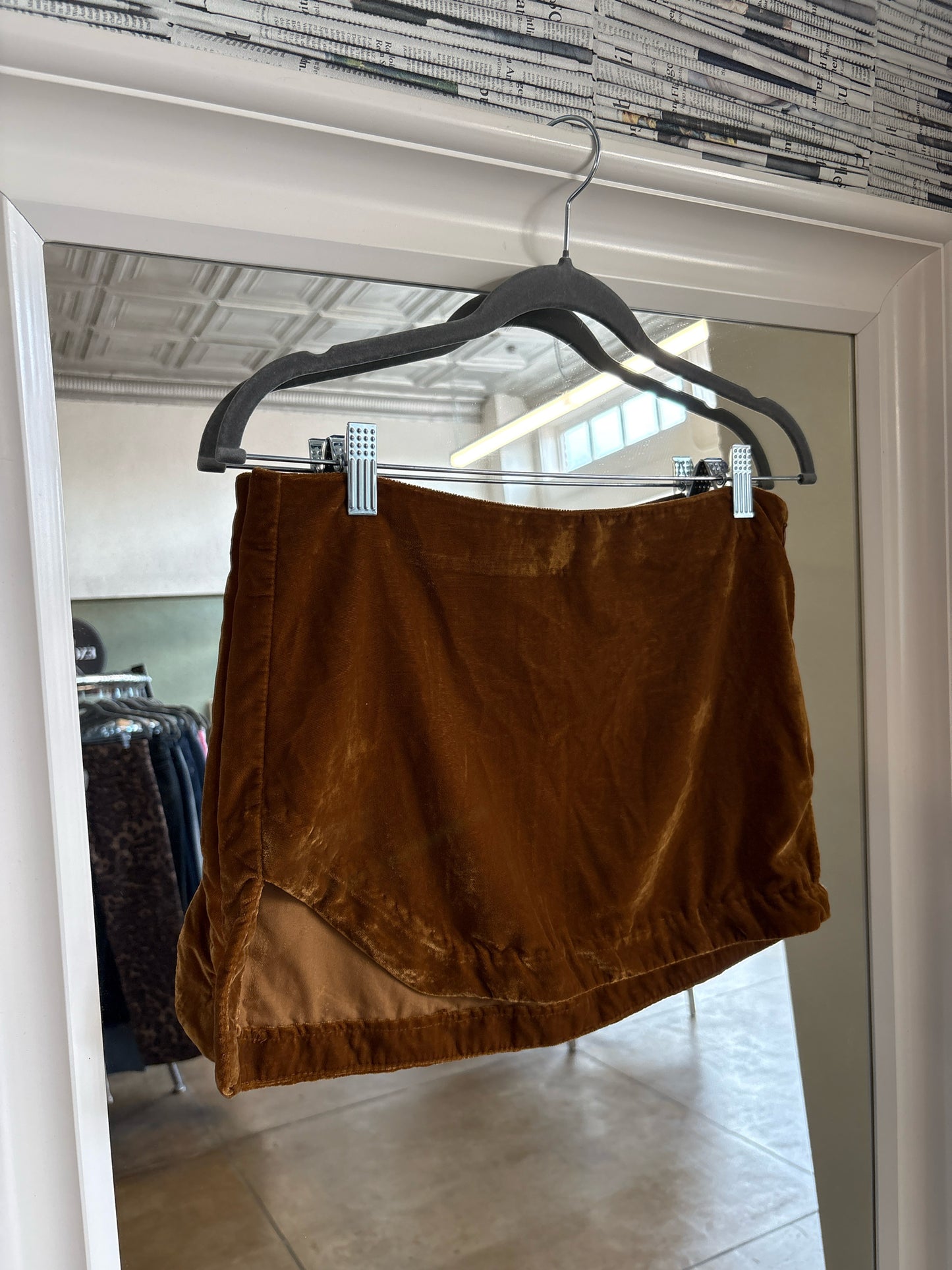 free people Size 4 Brown Skirt