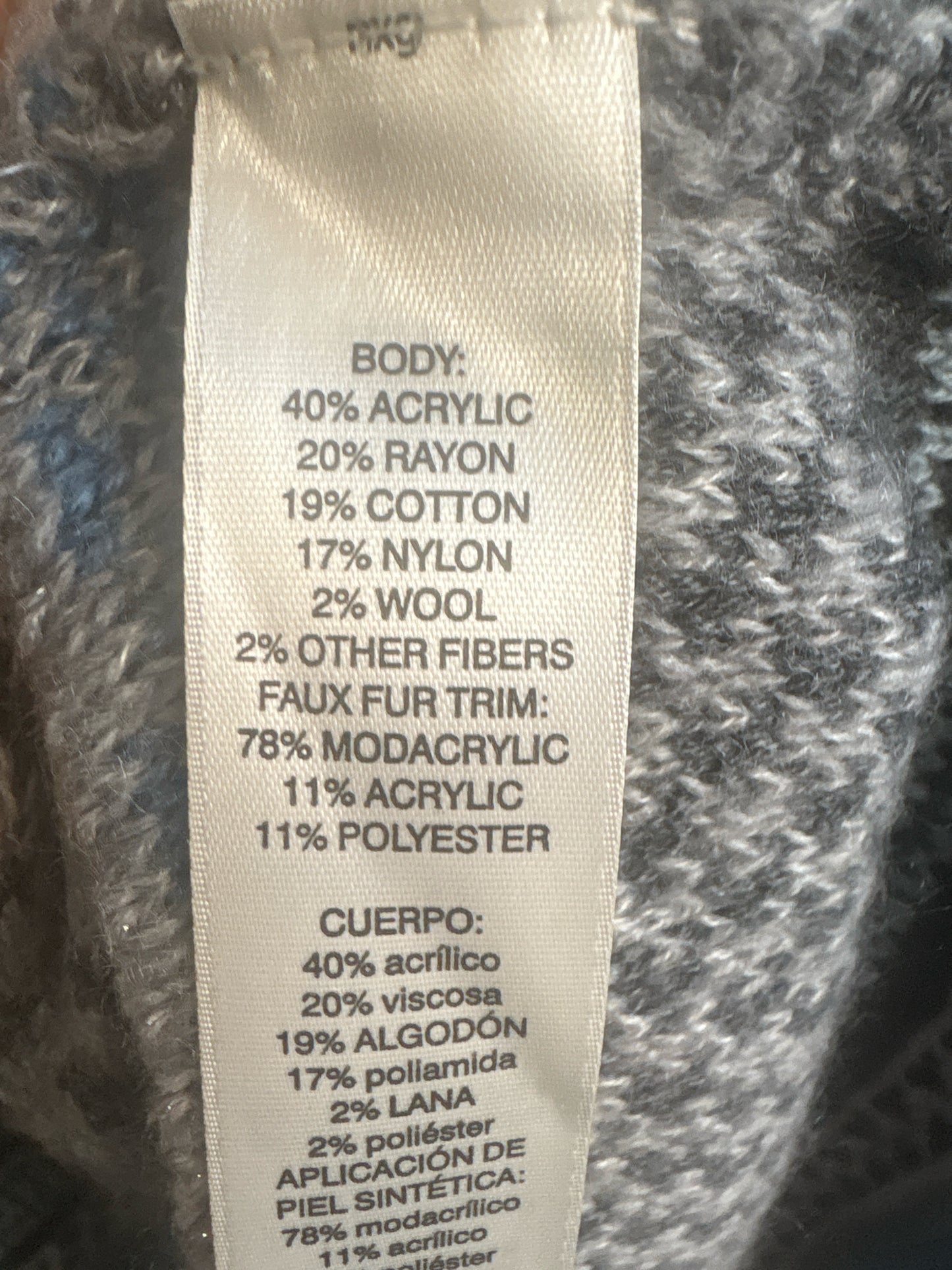 CHICO'S Size 2 Gray/Blue faux fur Cardigan