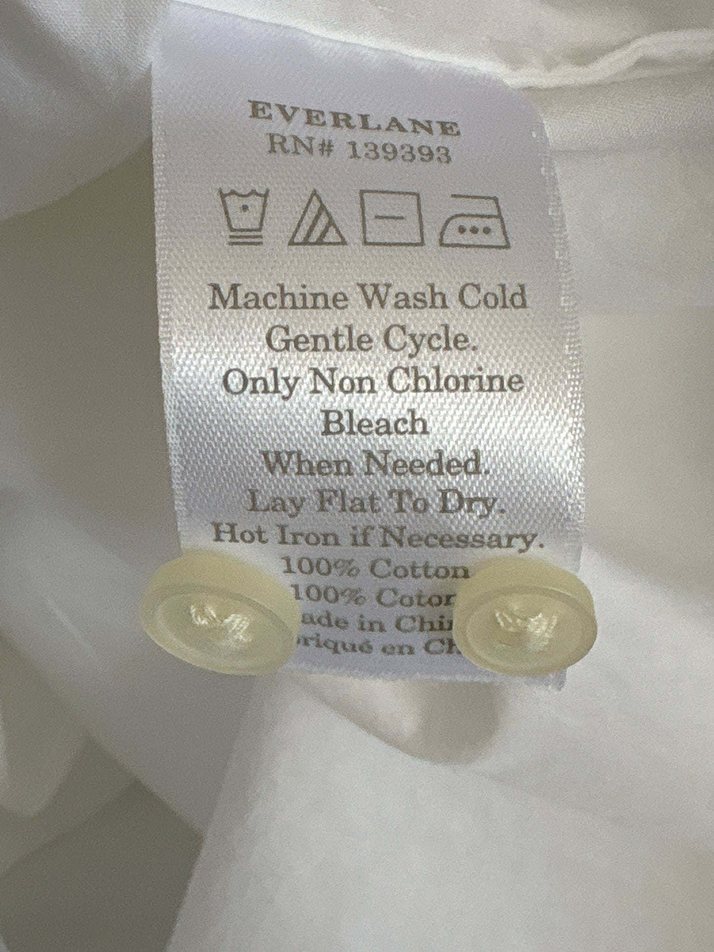 Everlane Size 0 White button down Top