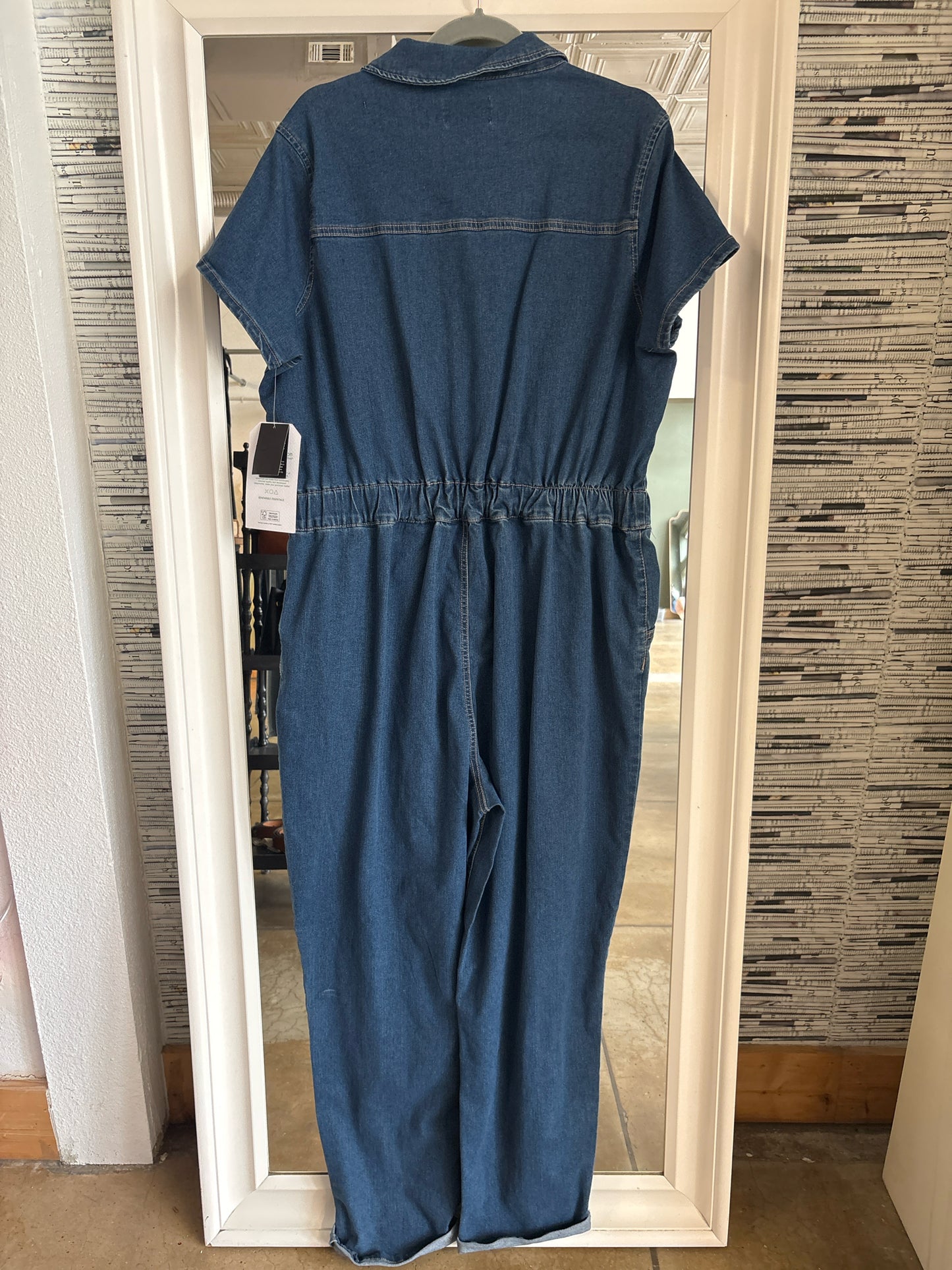 Celebrity pink Size XL Denim Romper