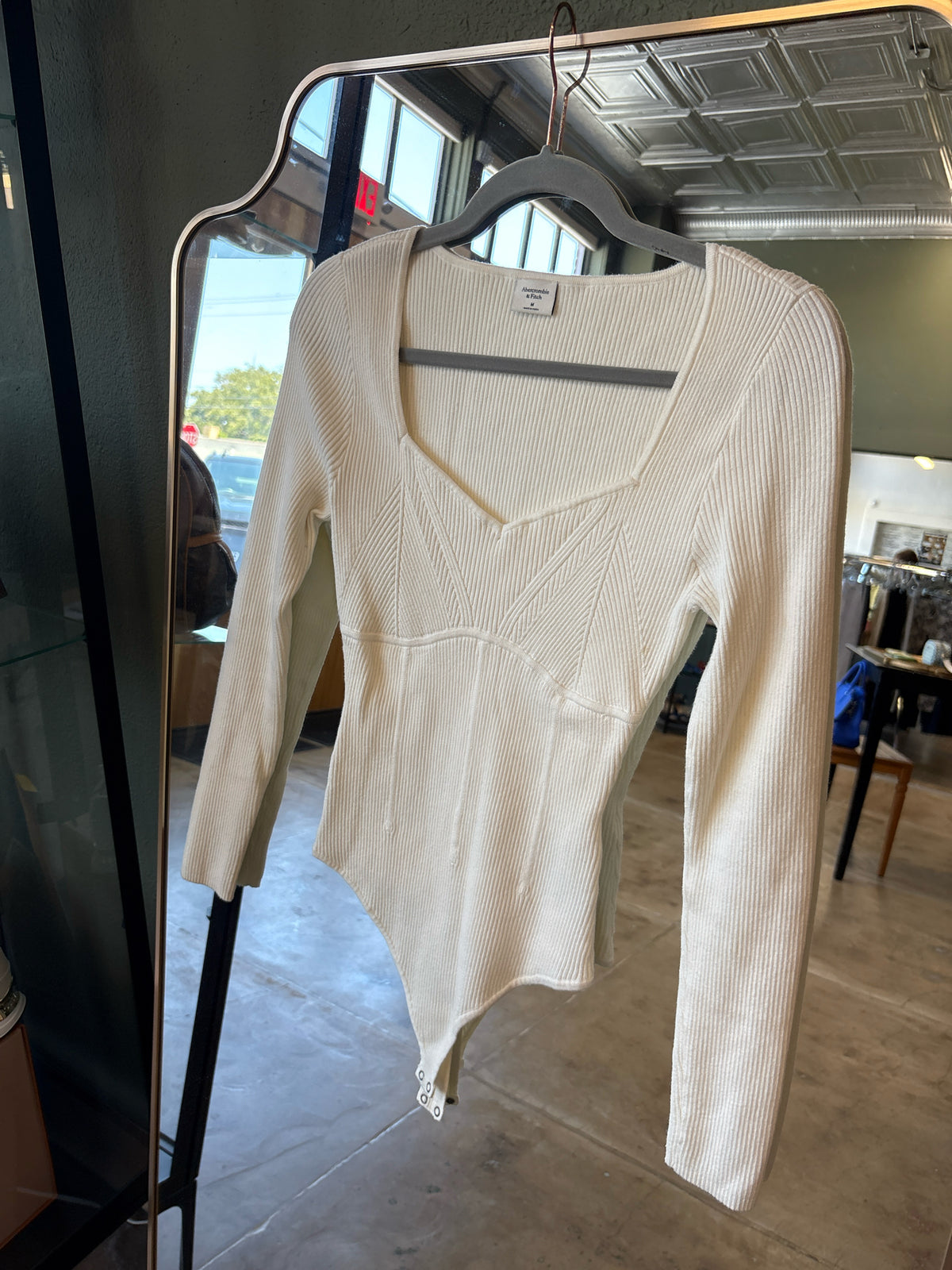 Abercrombie & Fitch Size M White Bodysuit
