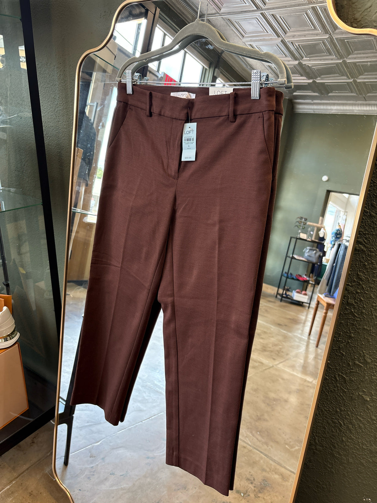LOFT Size 6P Brown Slacks