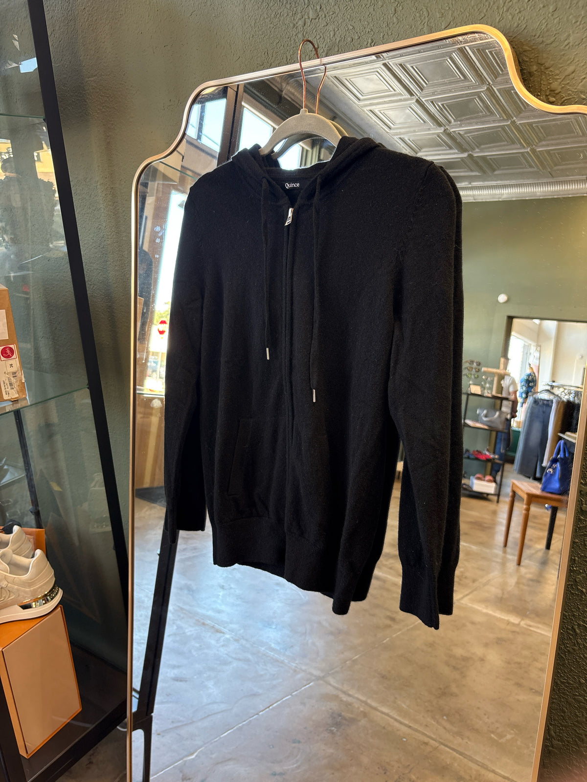 Quince Size S Black Sweater