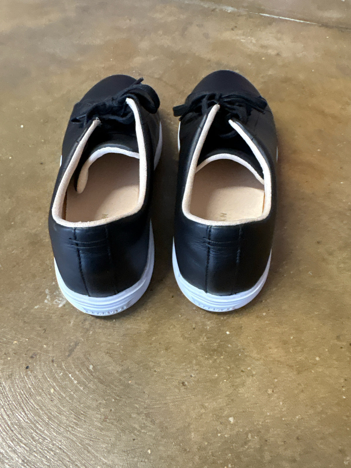 Cole Haan Shoe Size 10 Black Sneakers