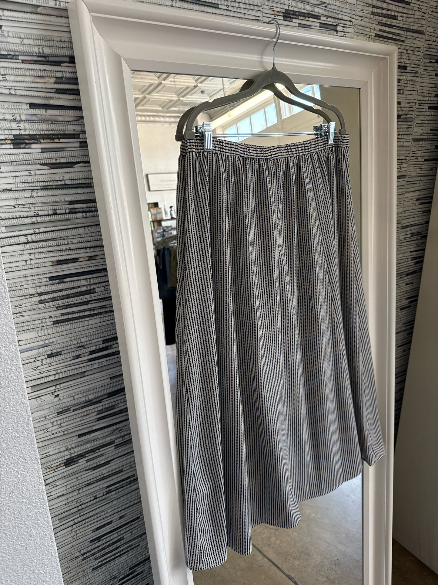 Max Studio Size XL Black/White Skirt
