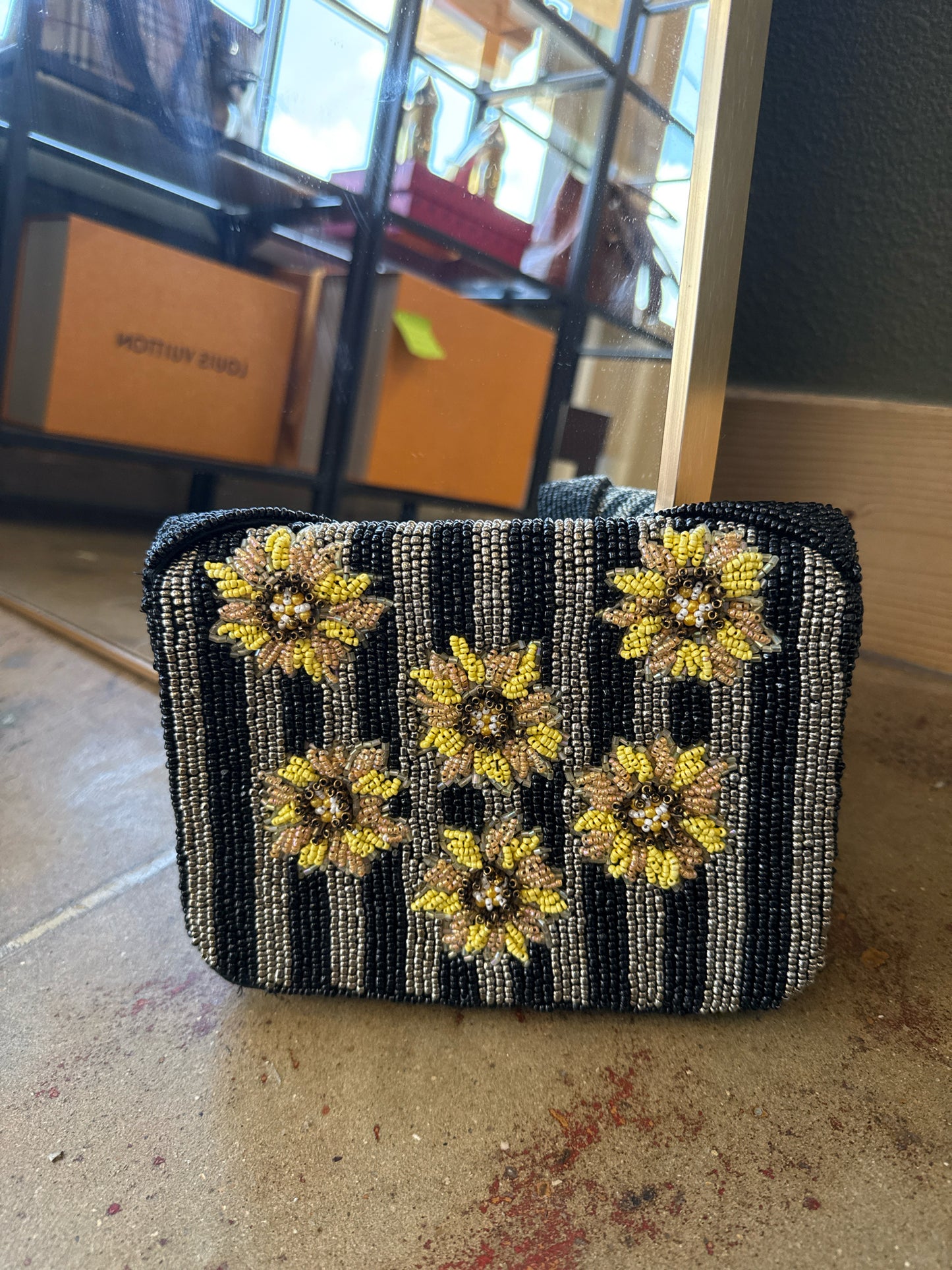 Studio 12 Black/Yellow Purse