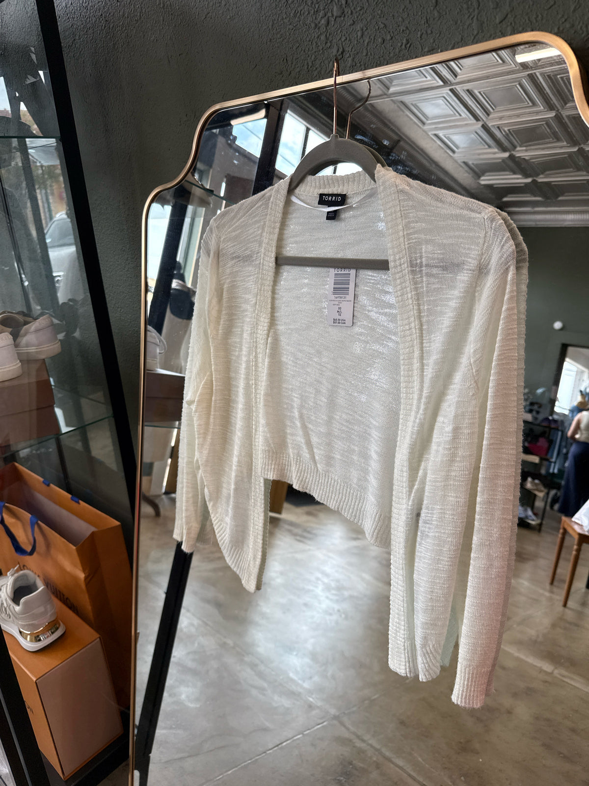 Torrid Size 00 Cream Sweater
