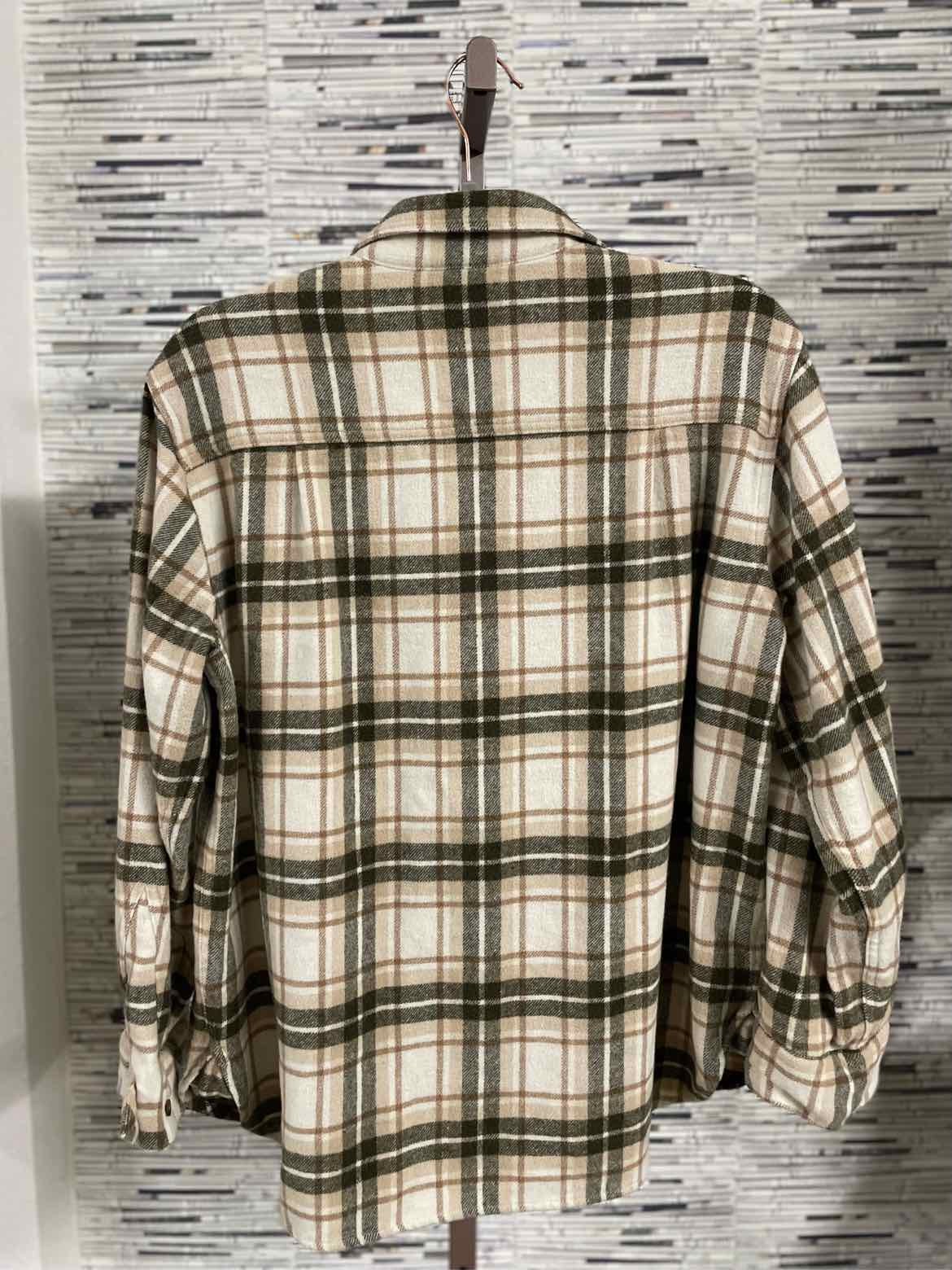 Jenni Kayne Size M Green/Cream Plaid Shacket