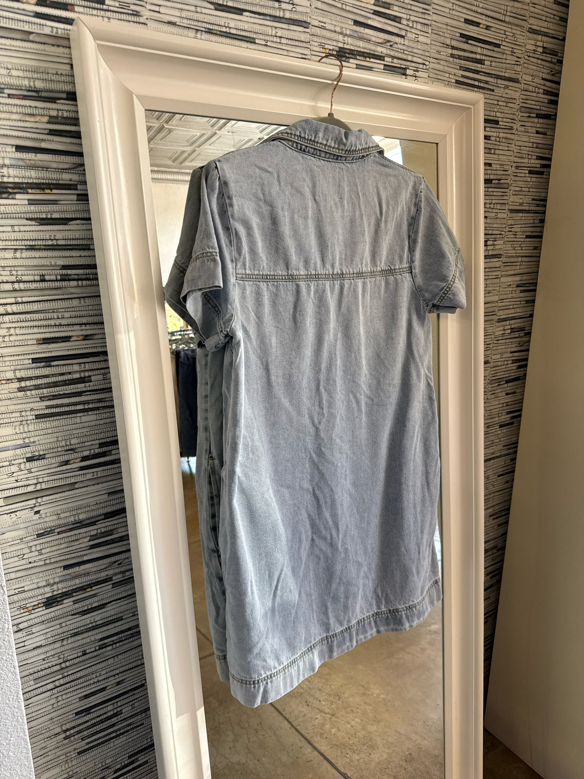 Habitual Size M Denim Dress