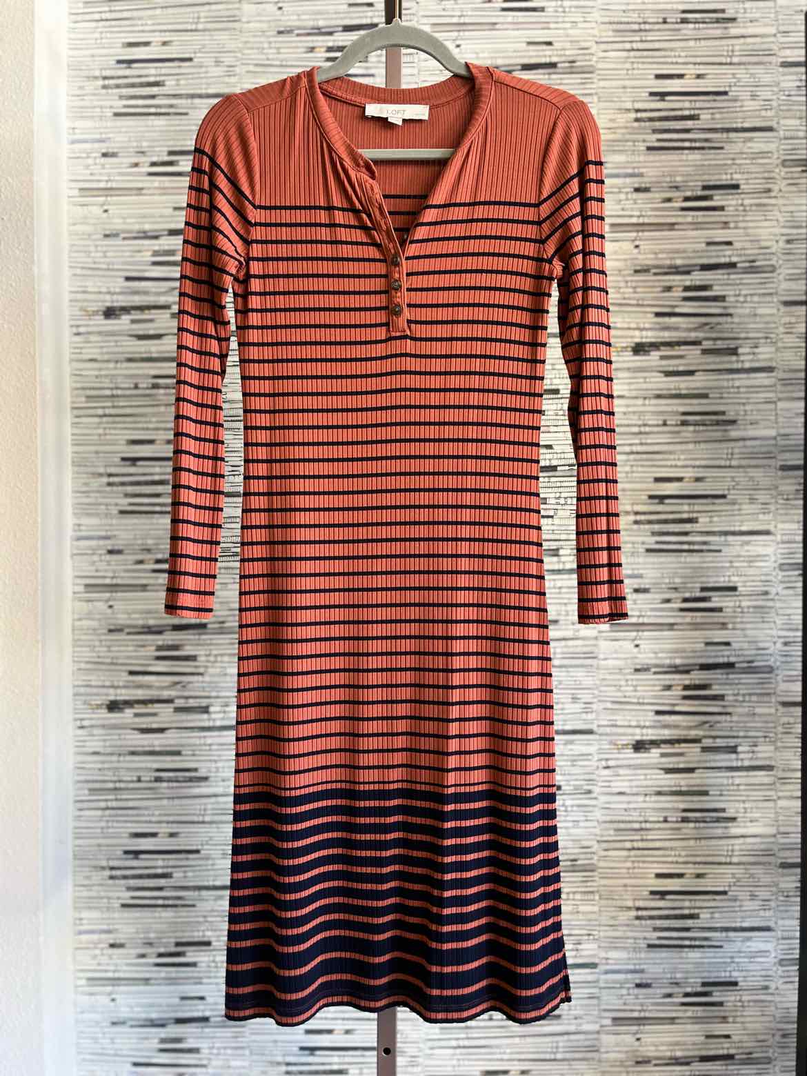 LOFT Size XSP Orange/Black Stripe Dress