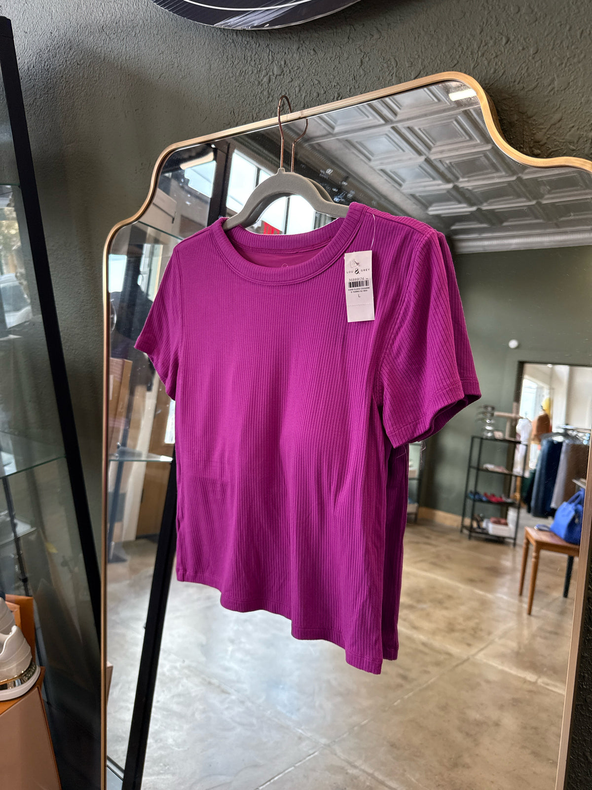 Lou & Grey Size L Purple Tee
