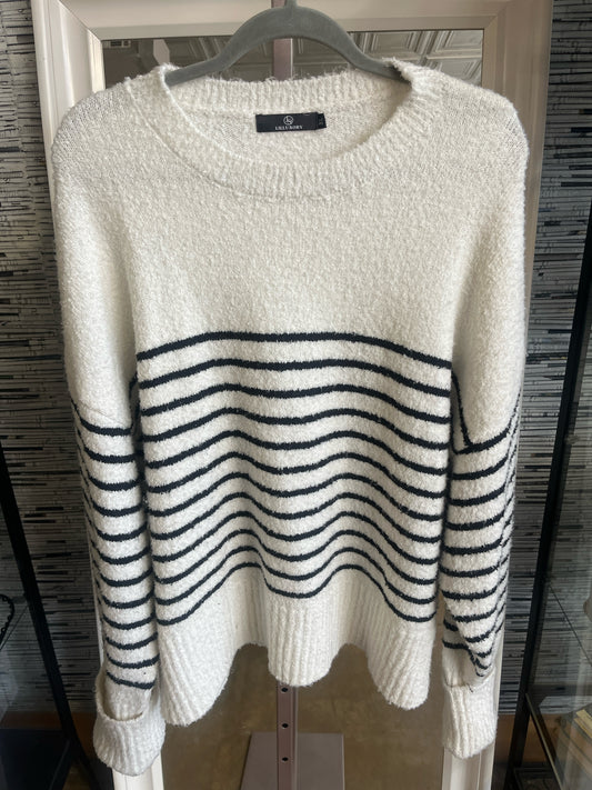 Lillusory Size XL B&W Stripe Sweater