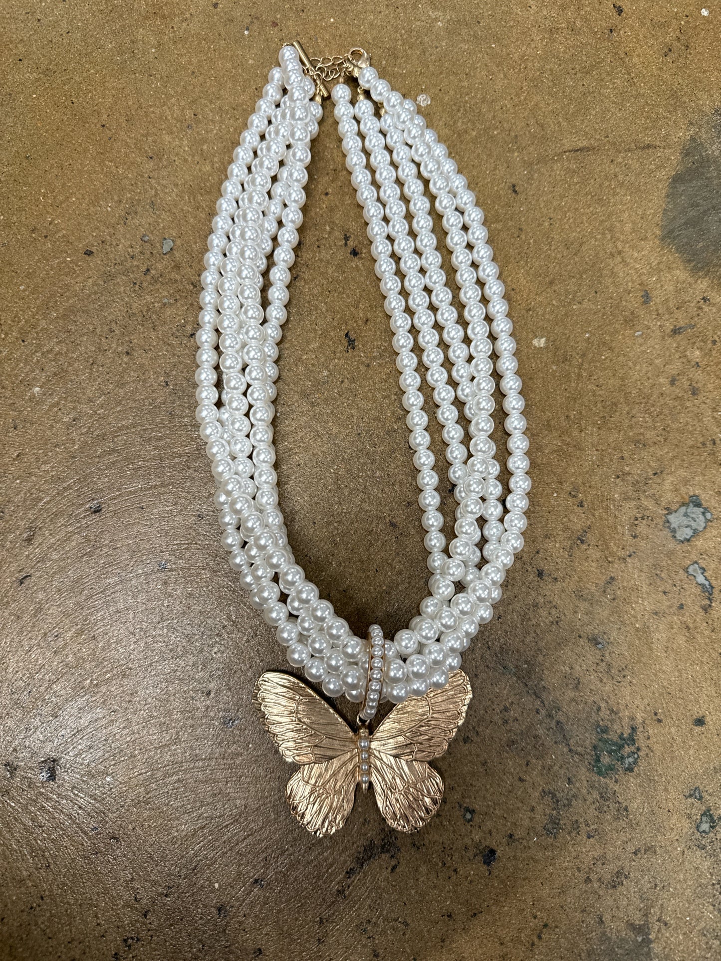 Pearl/Gold Necklace