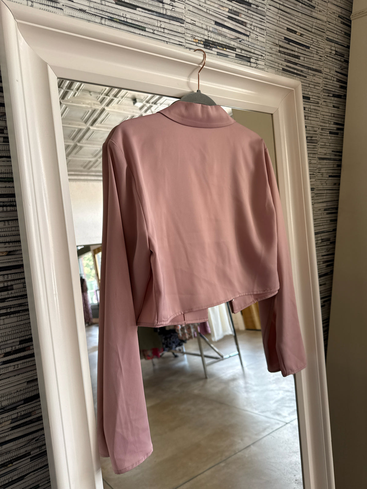 WAYF Size XS Pink Top