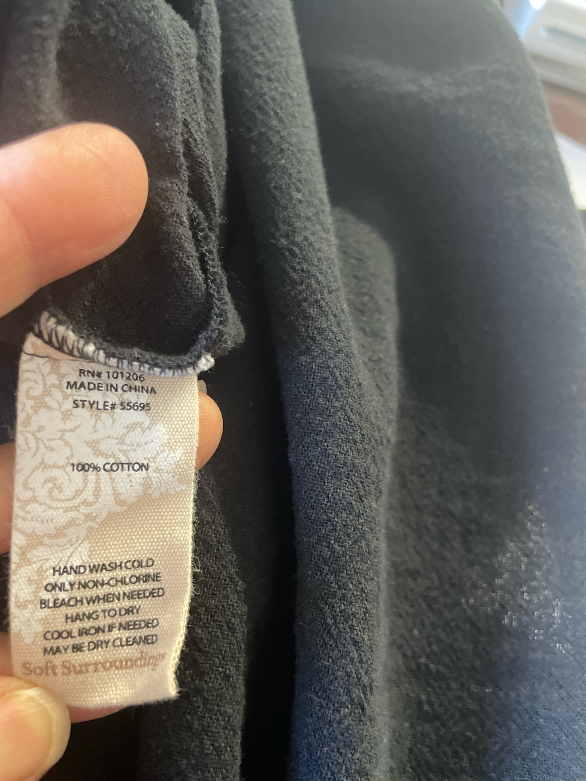 Soft Surroundings Size 1X Black Top